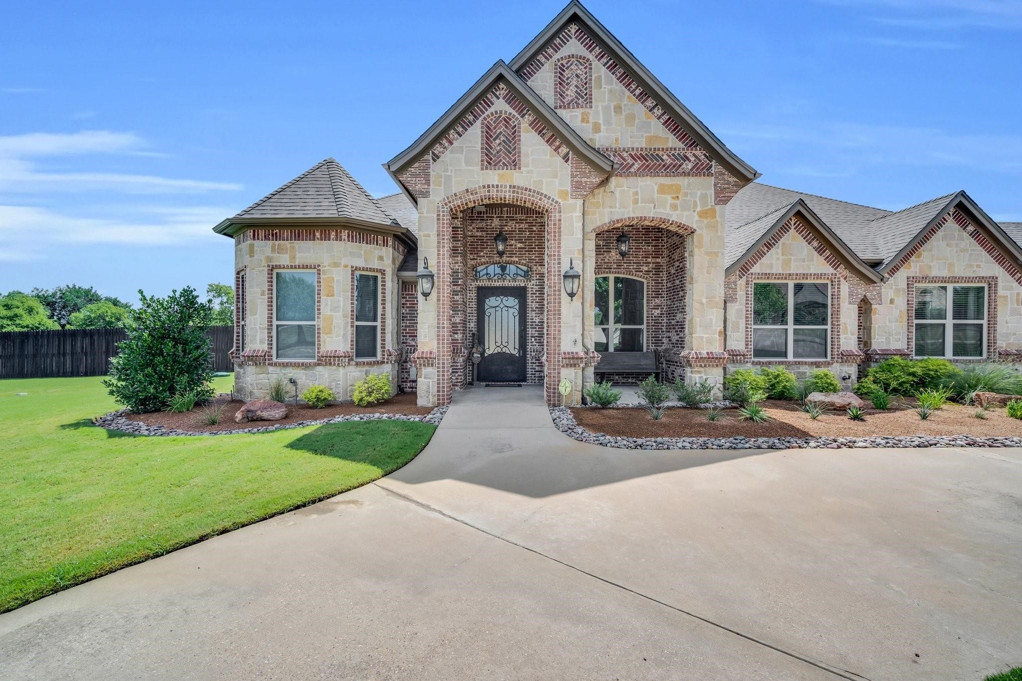 3250 Mccarver Court