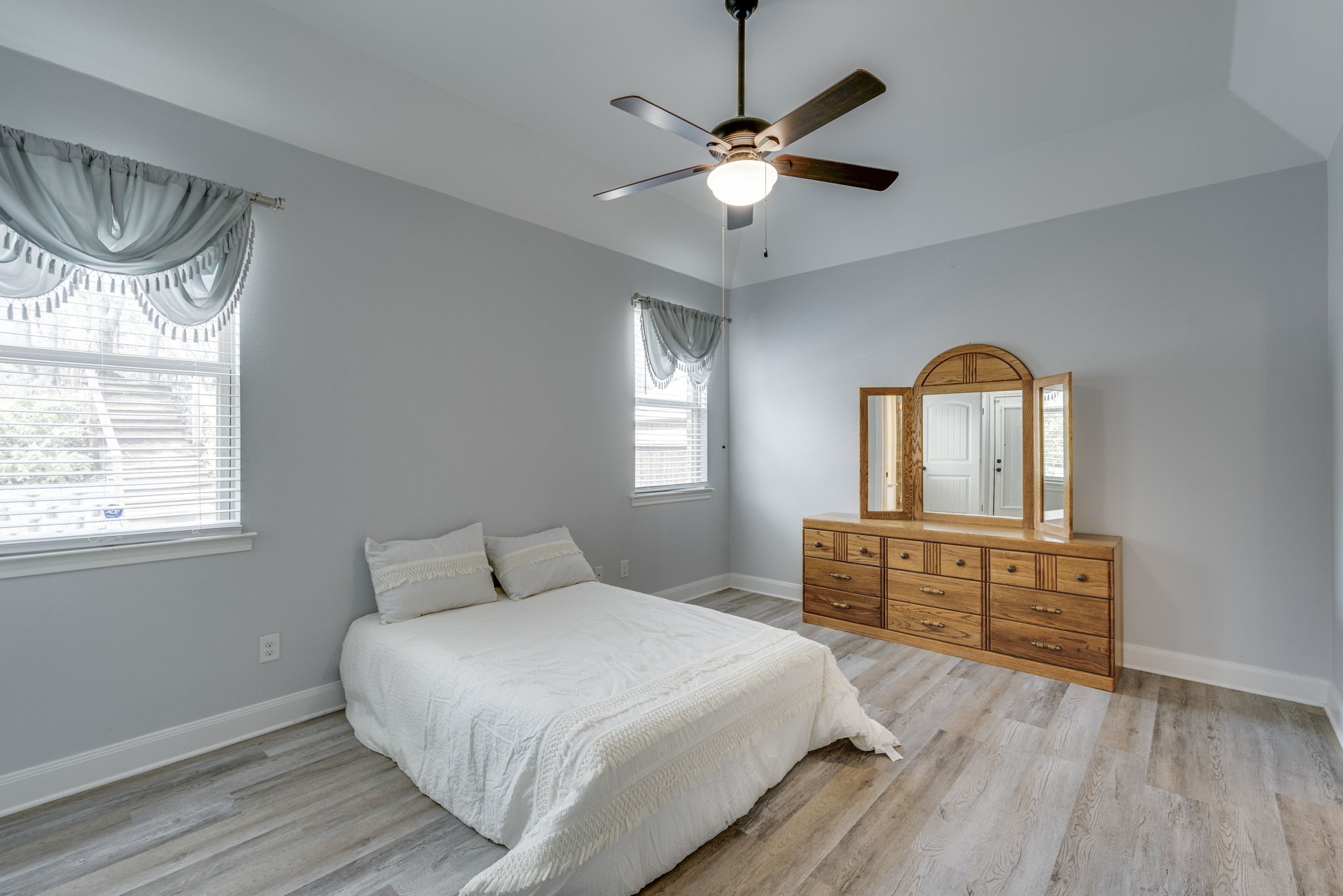 705 Green Acres Lane