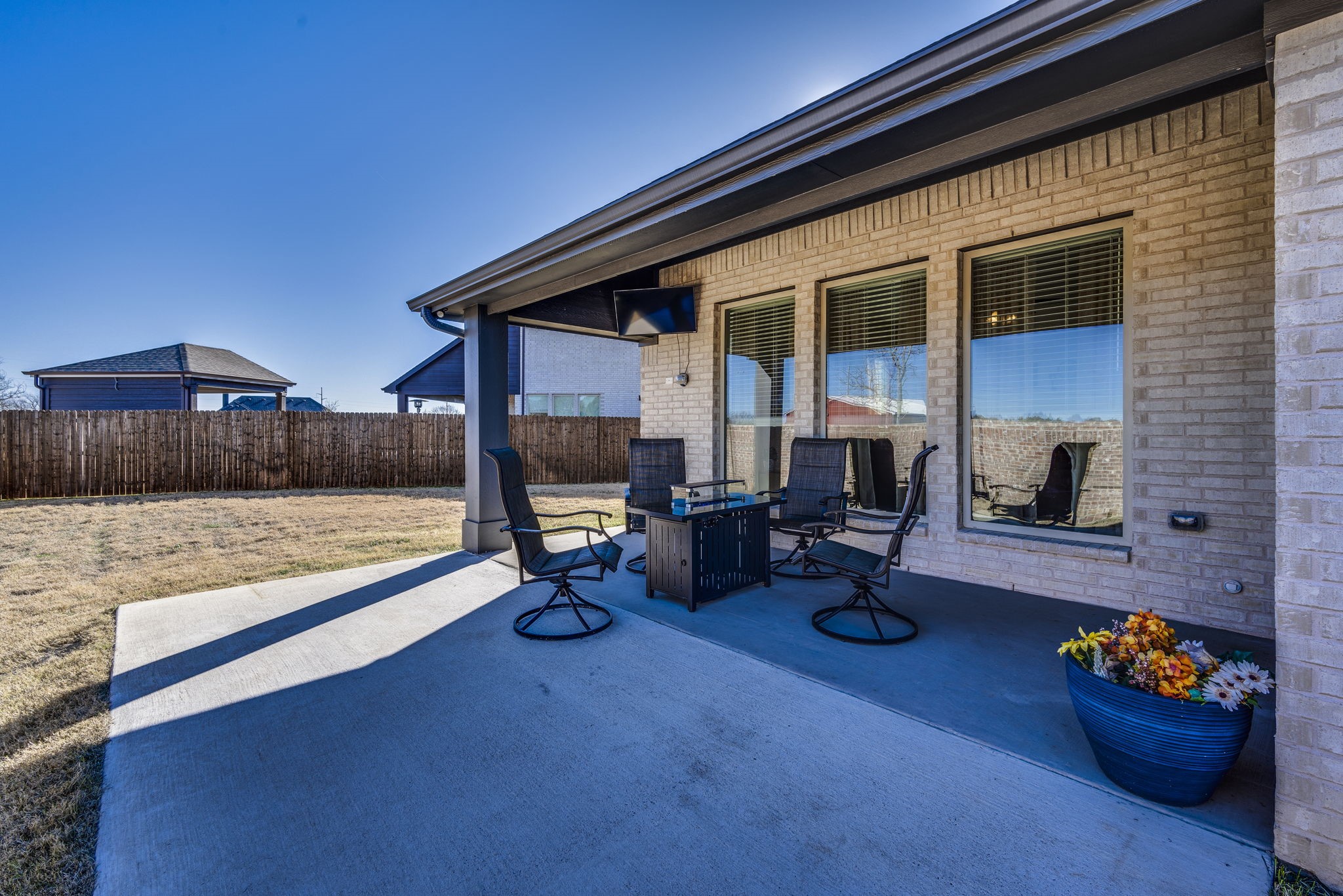 5045 Ridgeview Lane