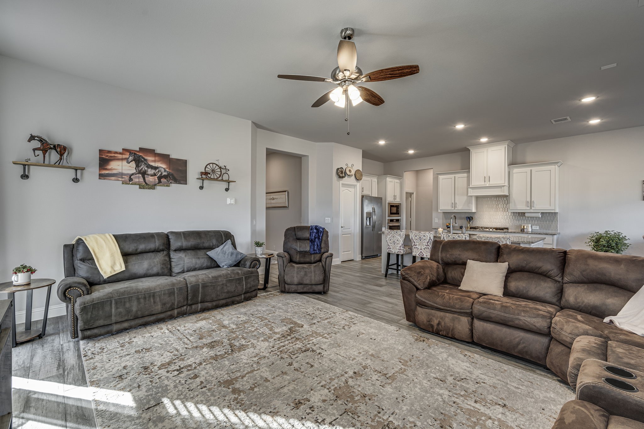 5045 Ridgeview Lane