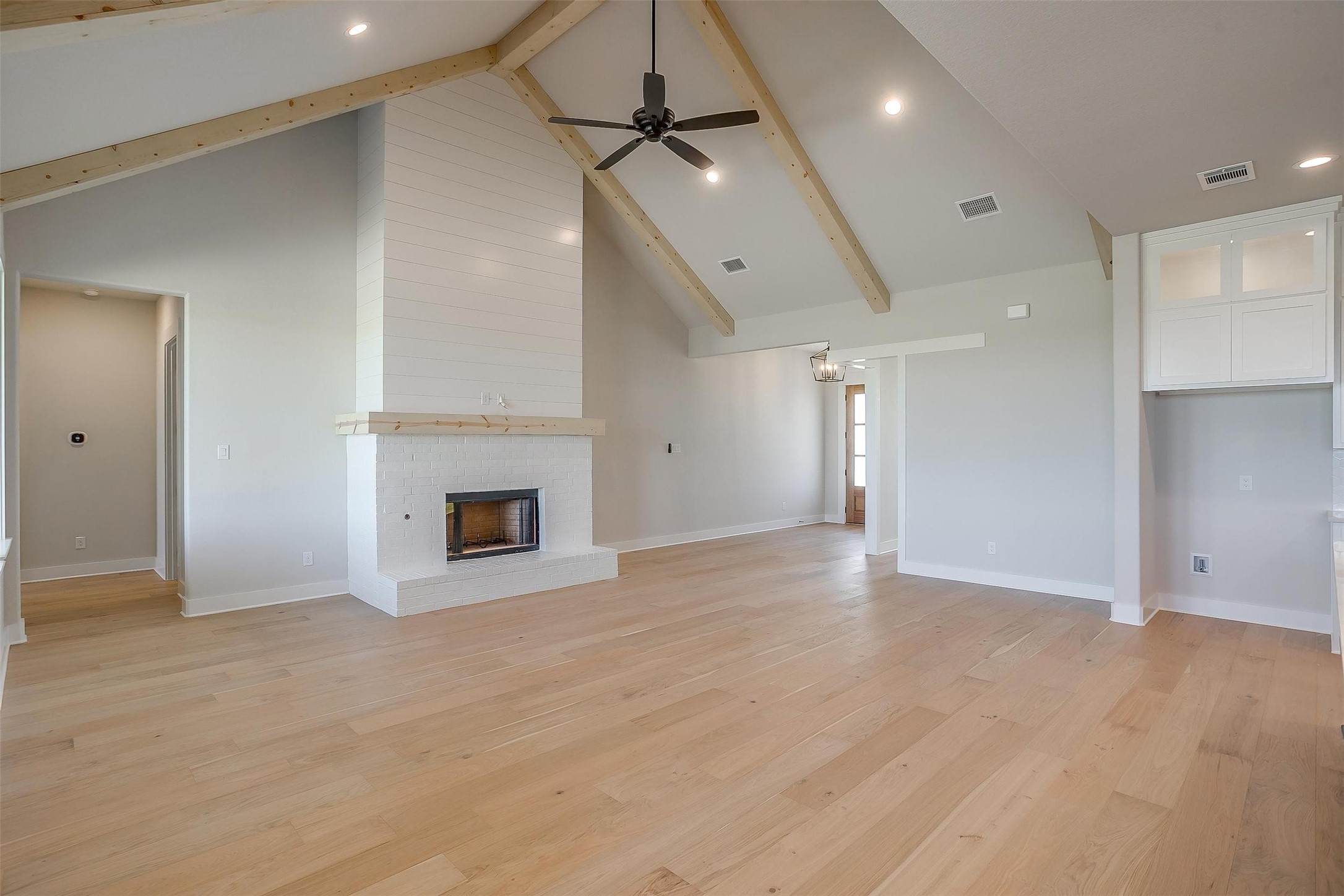 230 Everly Way