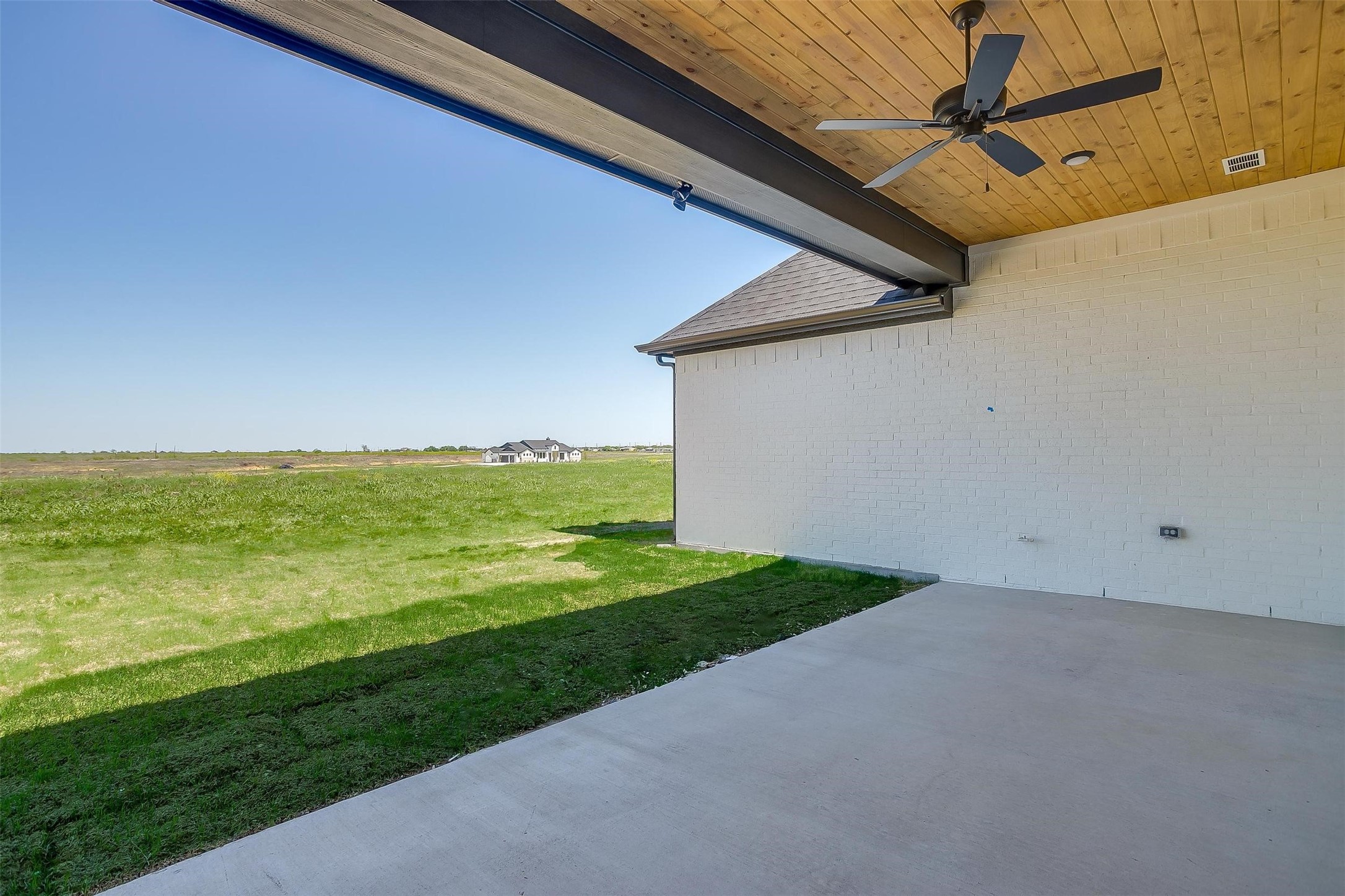 230 Everly Way