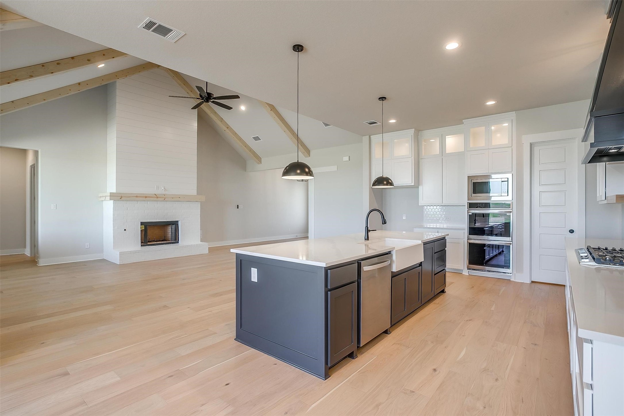 230 Everly Way