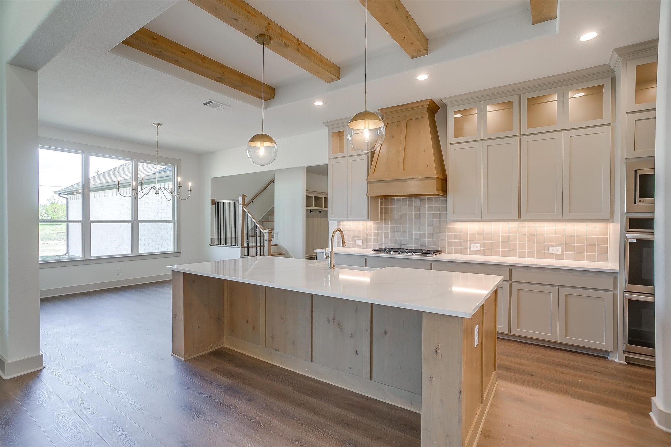 11110 Axis Way