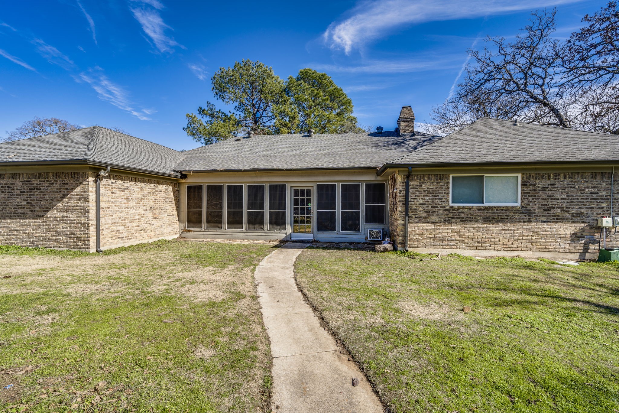140 Cedarcrest Lane