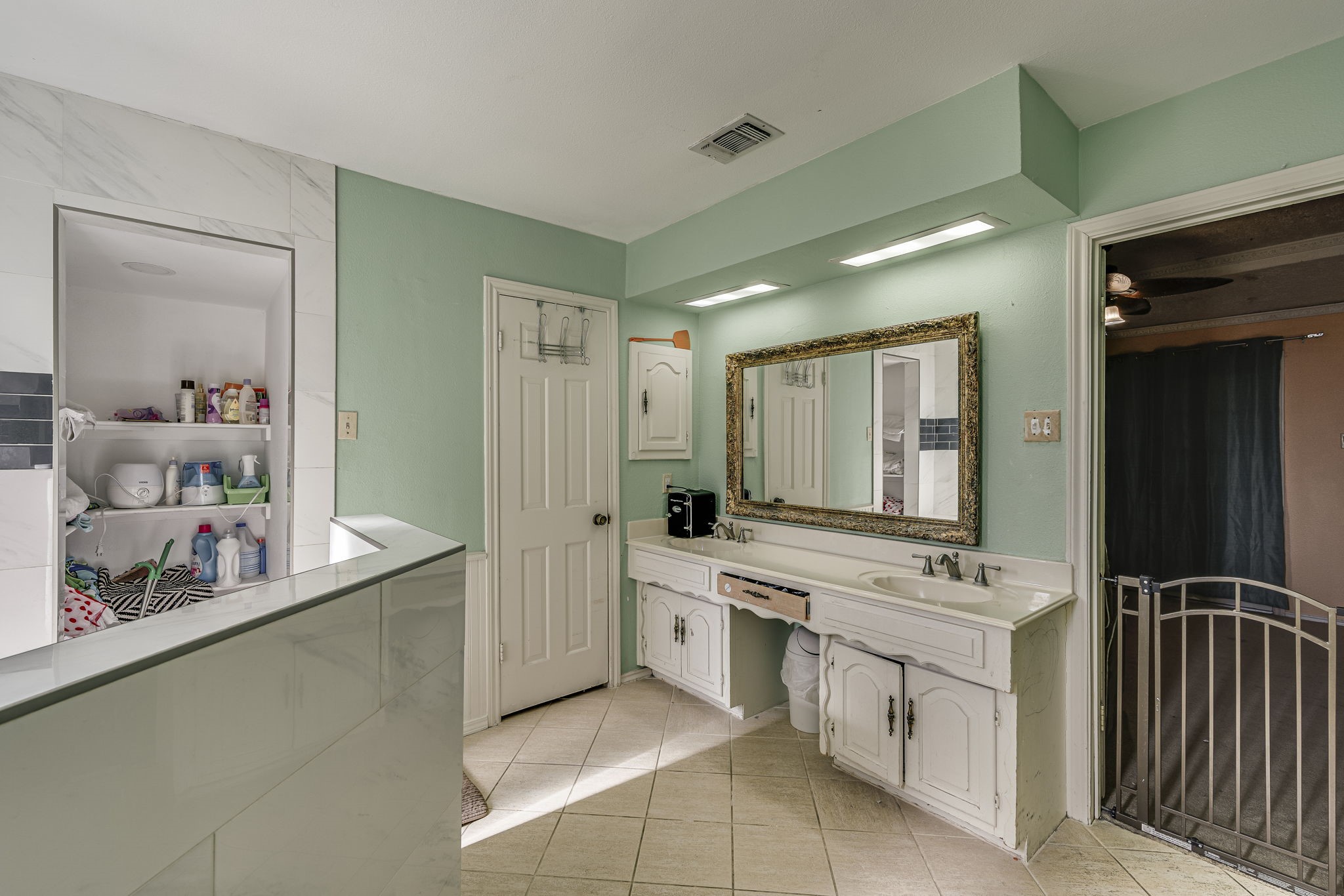 140 Cedarcrest Lane