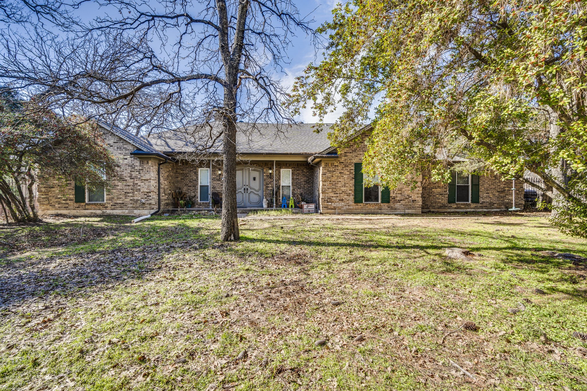 140 Cedarcrest Lane