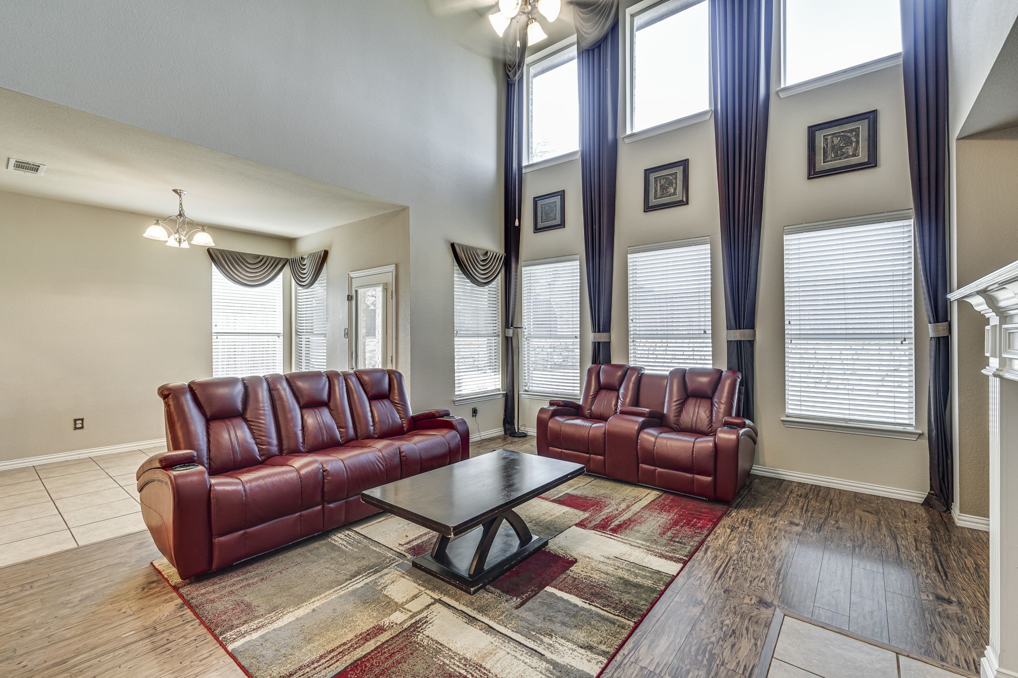 1131 Northlake Drive