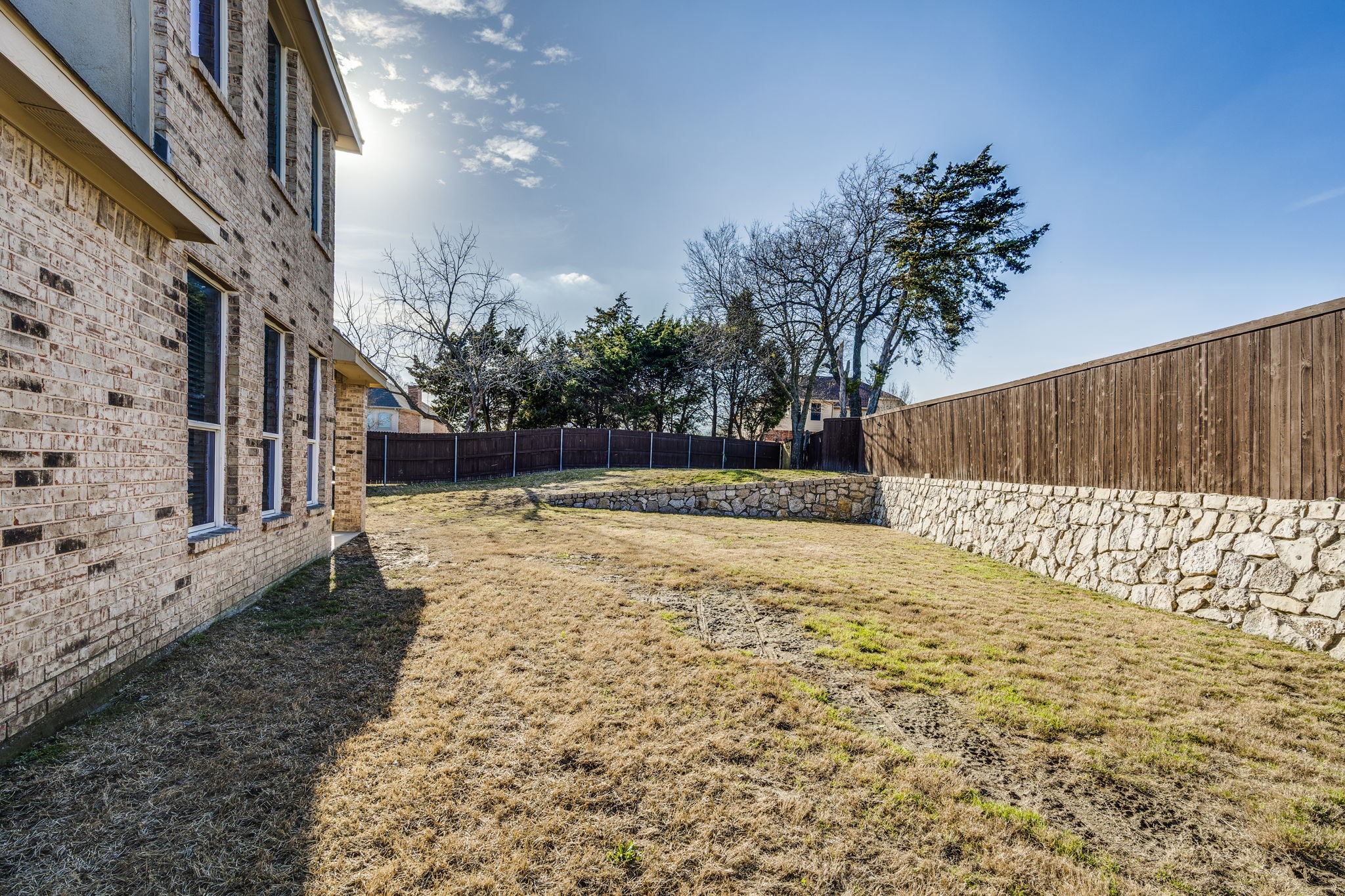 1131 Northlake Drive