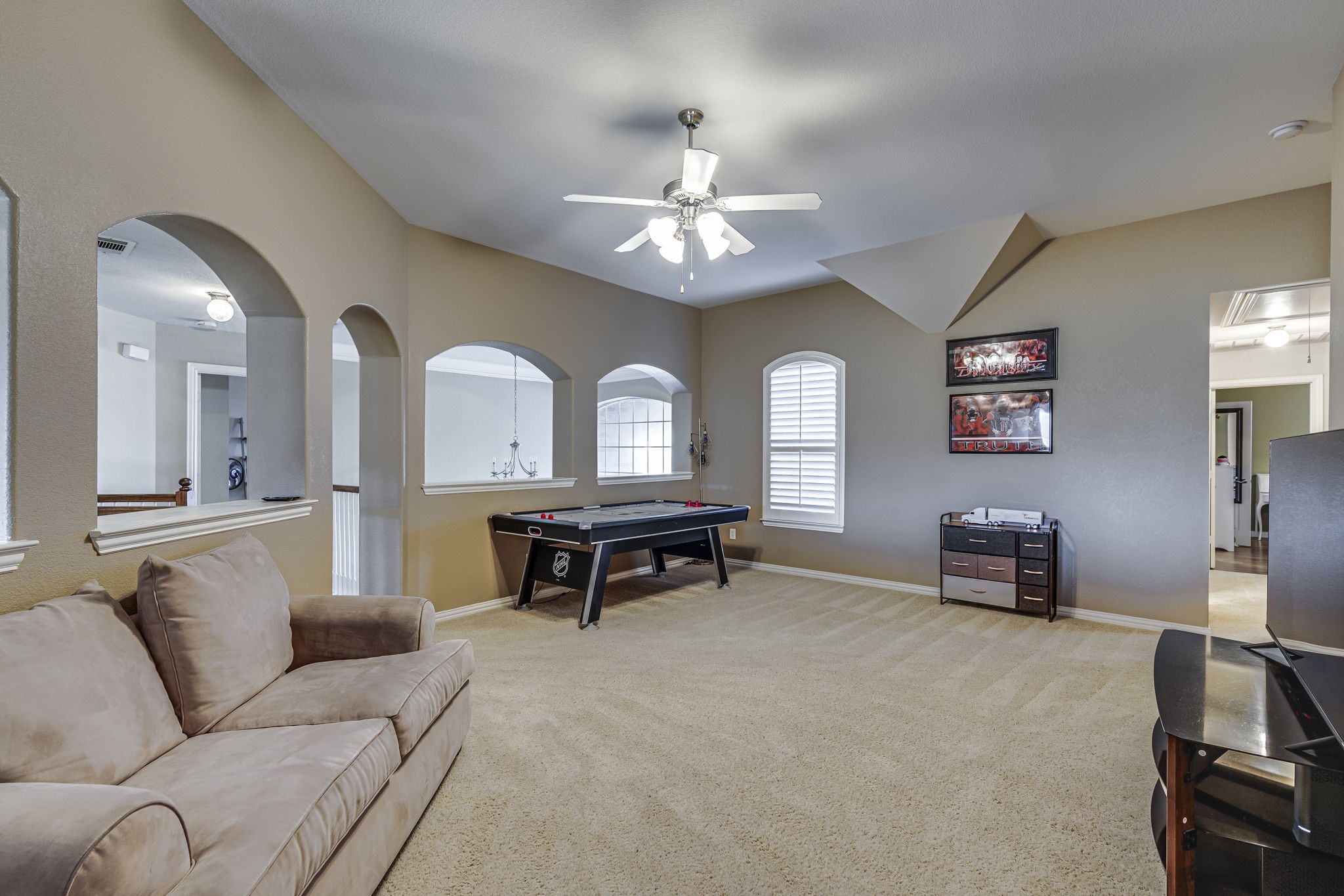 1131 Northlake Drive