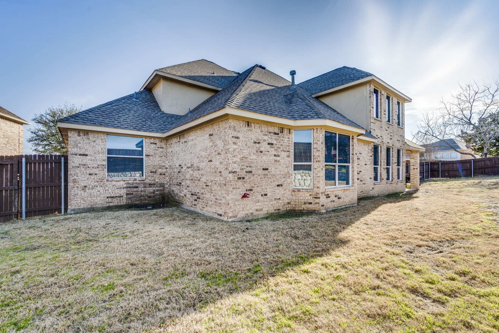 1131 Northlake Drive
