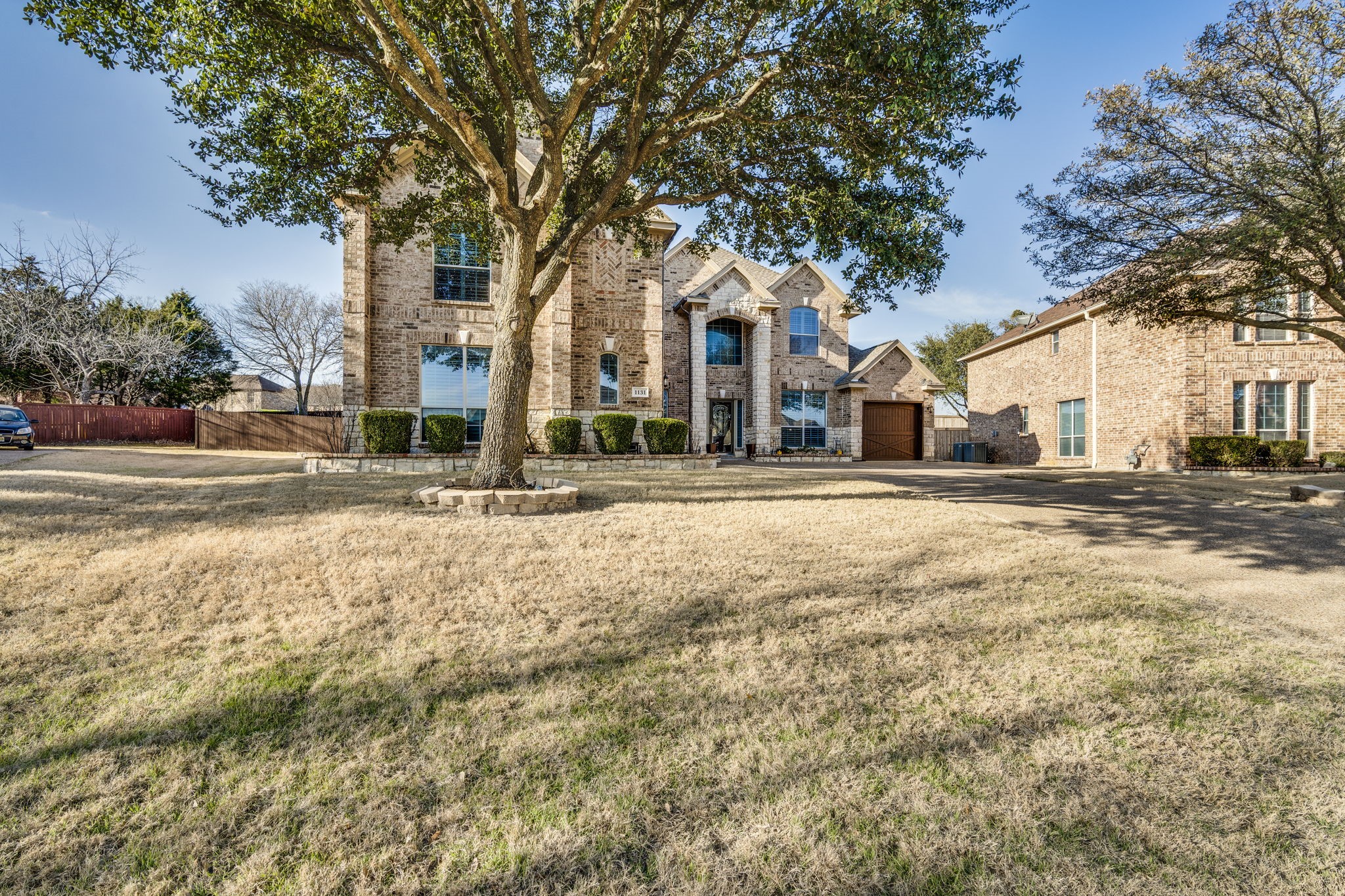 1131 Northlake Drive