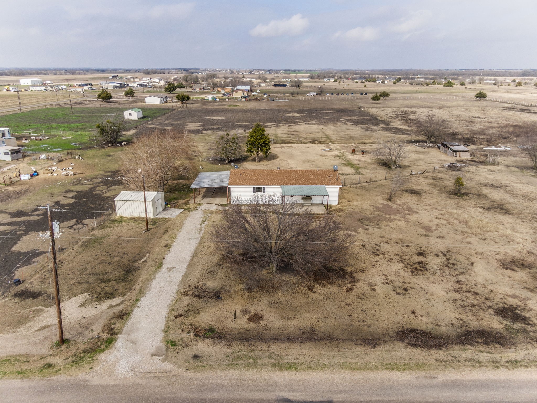622 W Pecan Tree Road