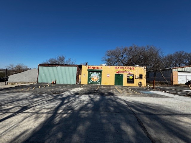6131 Lake June Place