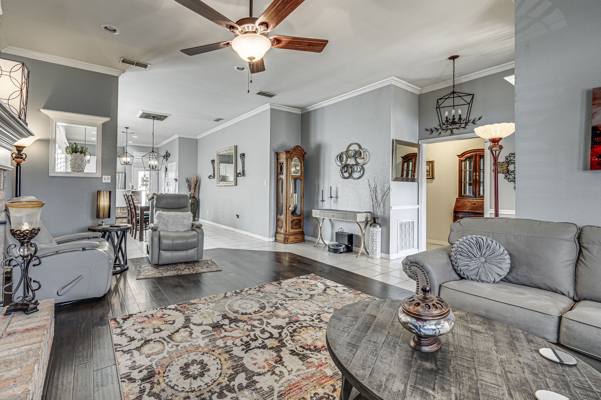 207 Bluebonnet Lane