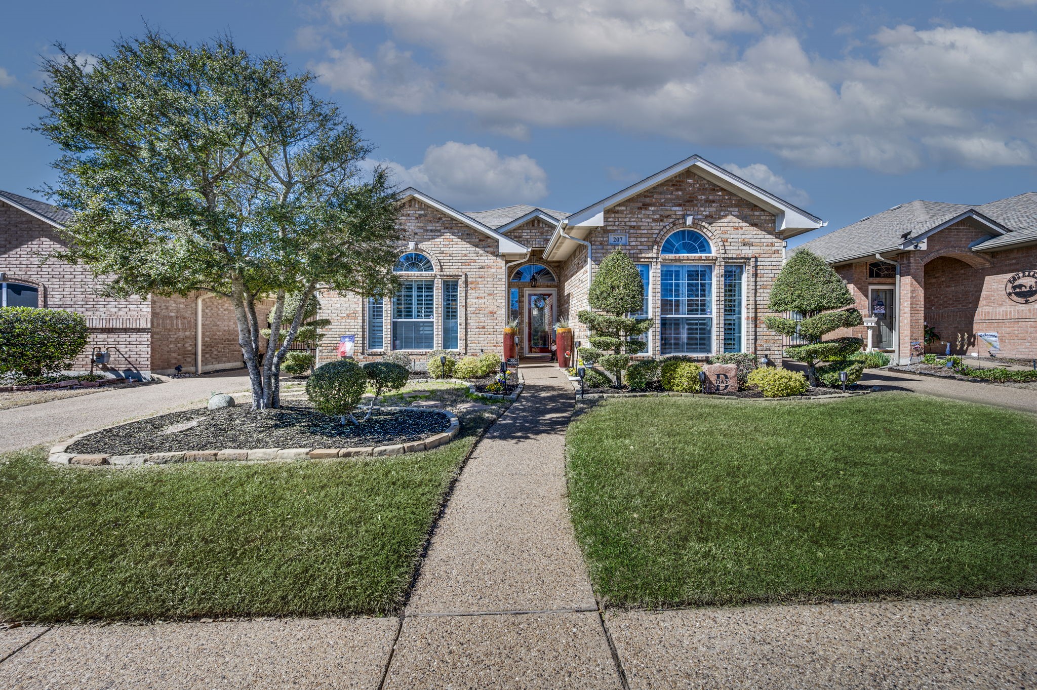 207 Bluebonnet Lane