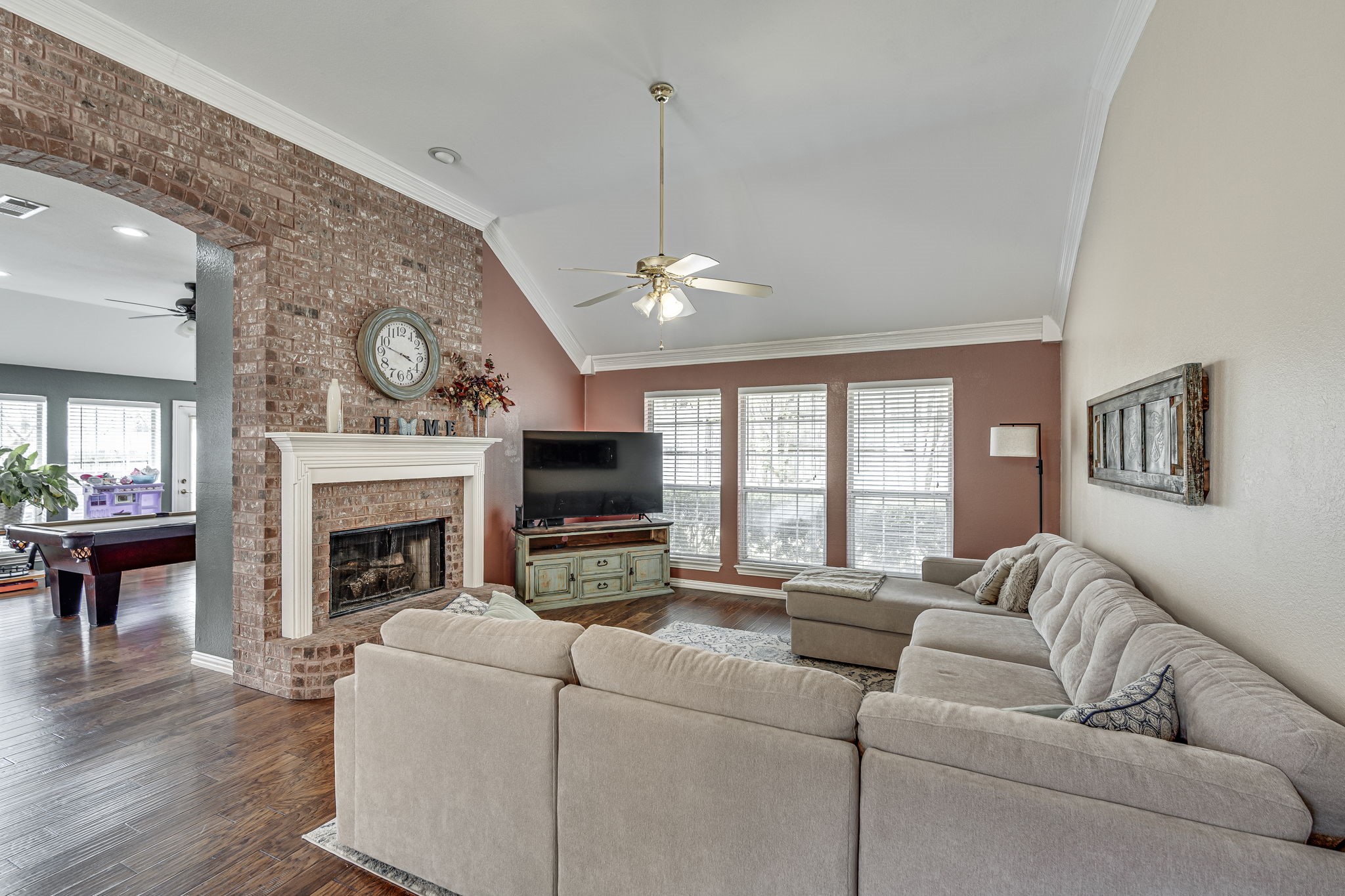 2422 Green Willow Court