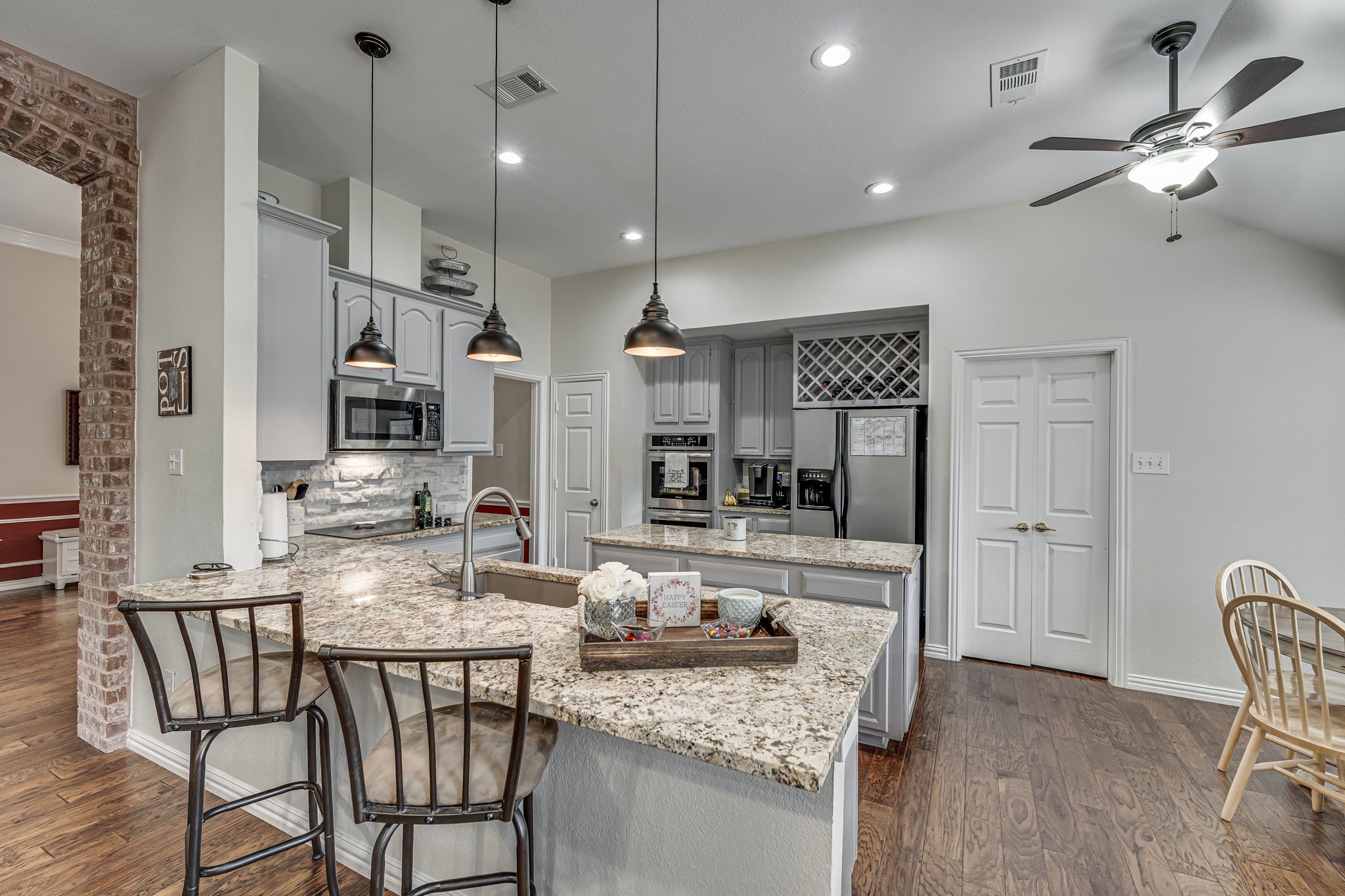 2422 Green Willow Court
