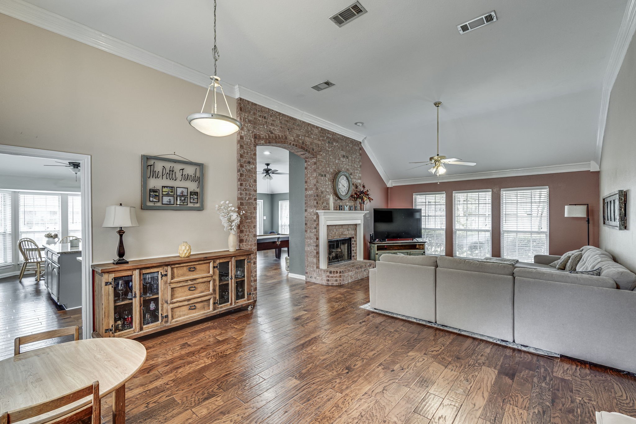2422 Green Willow Court