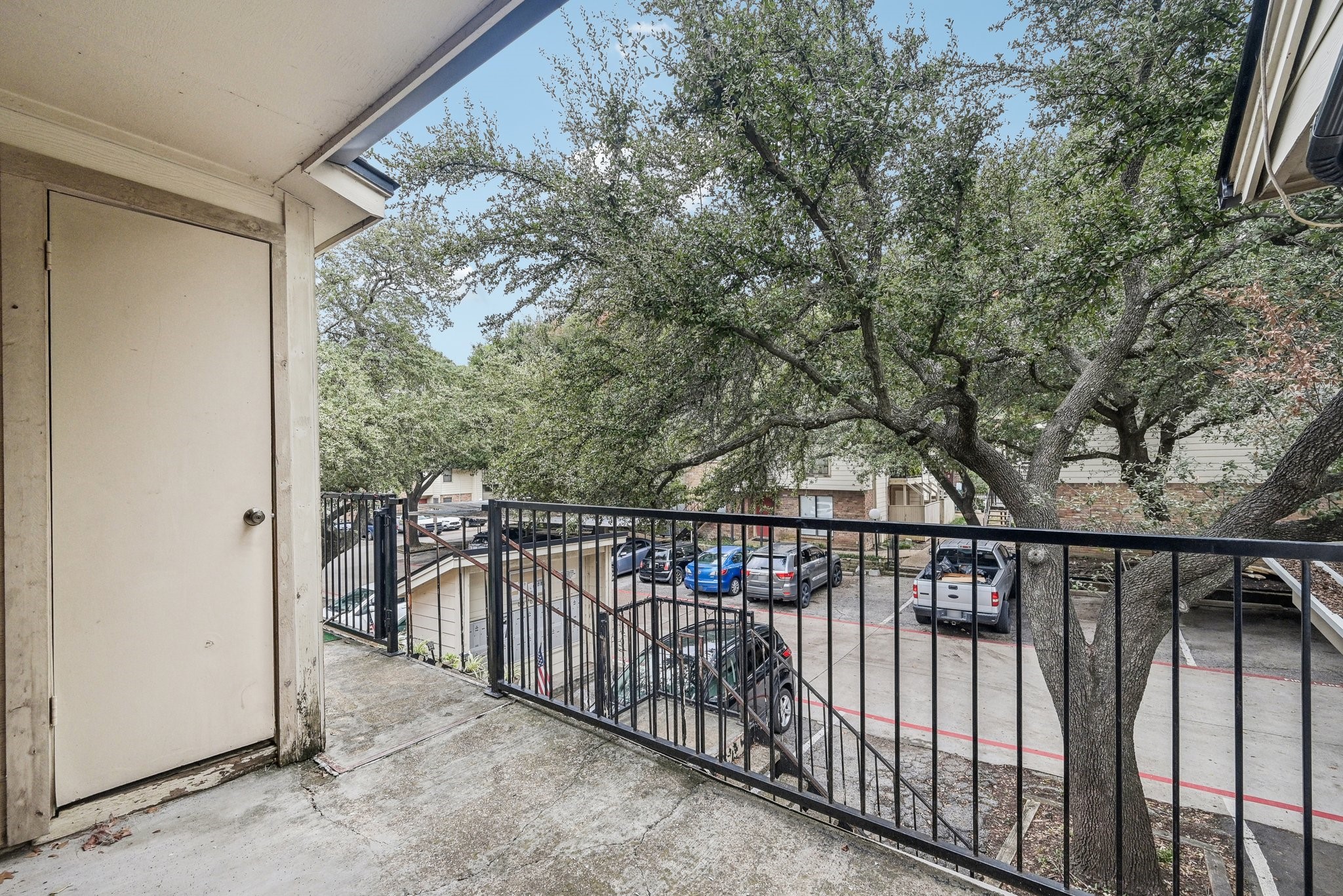 6646 E Lovers Lane 904