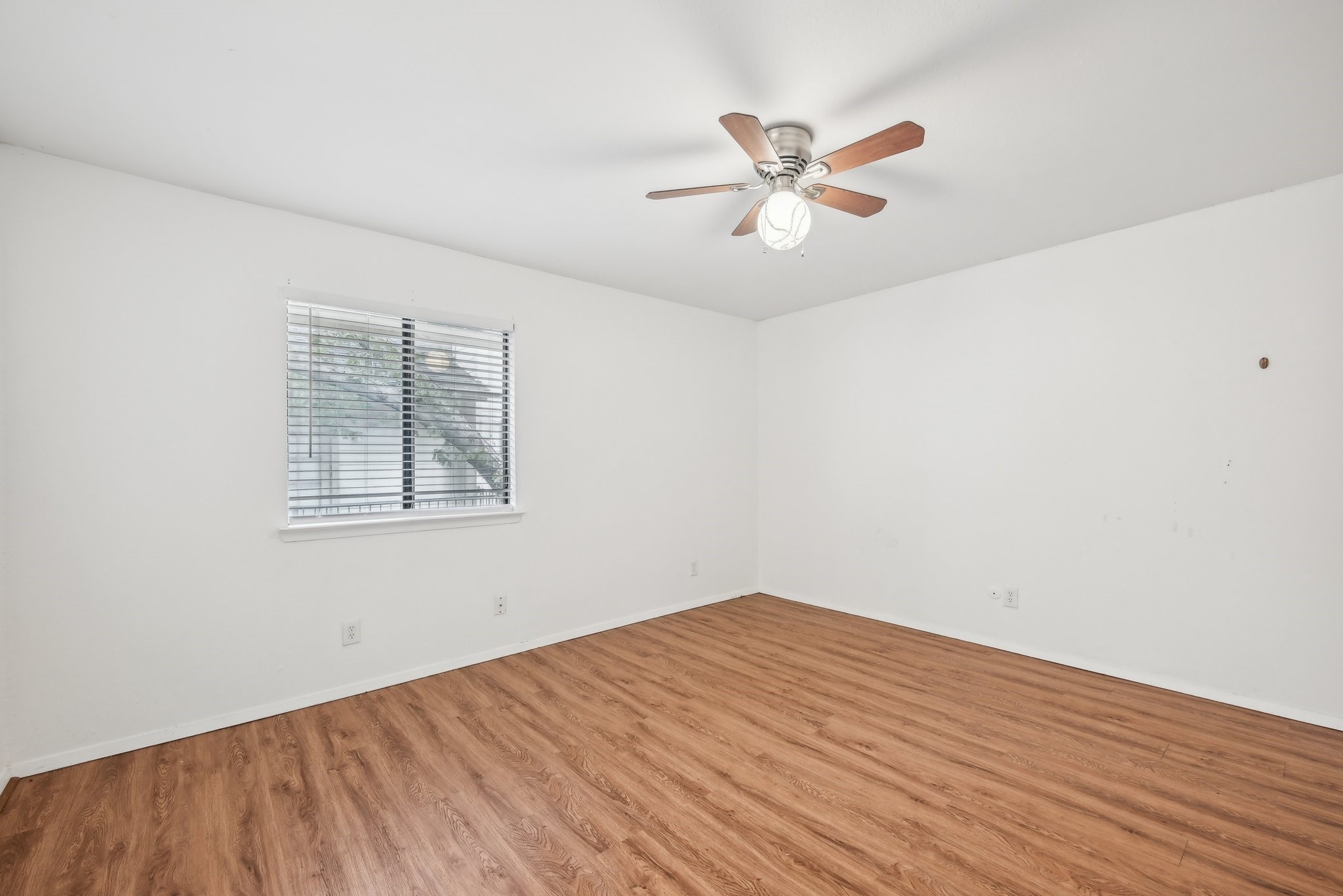 6646 E Lovers Lane 904