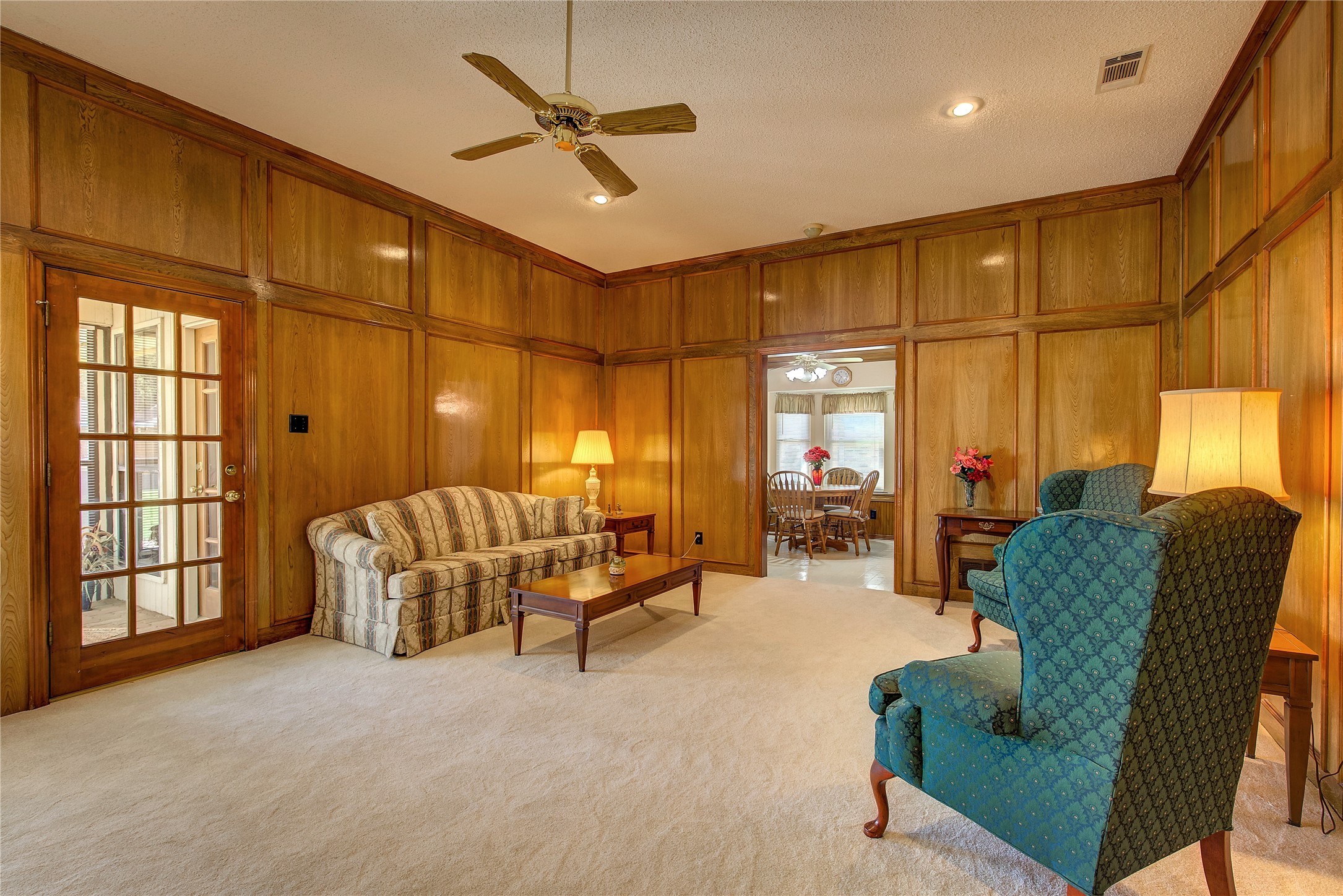 1406 Camelot Lane
