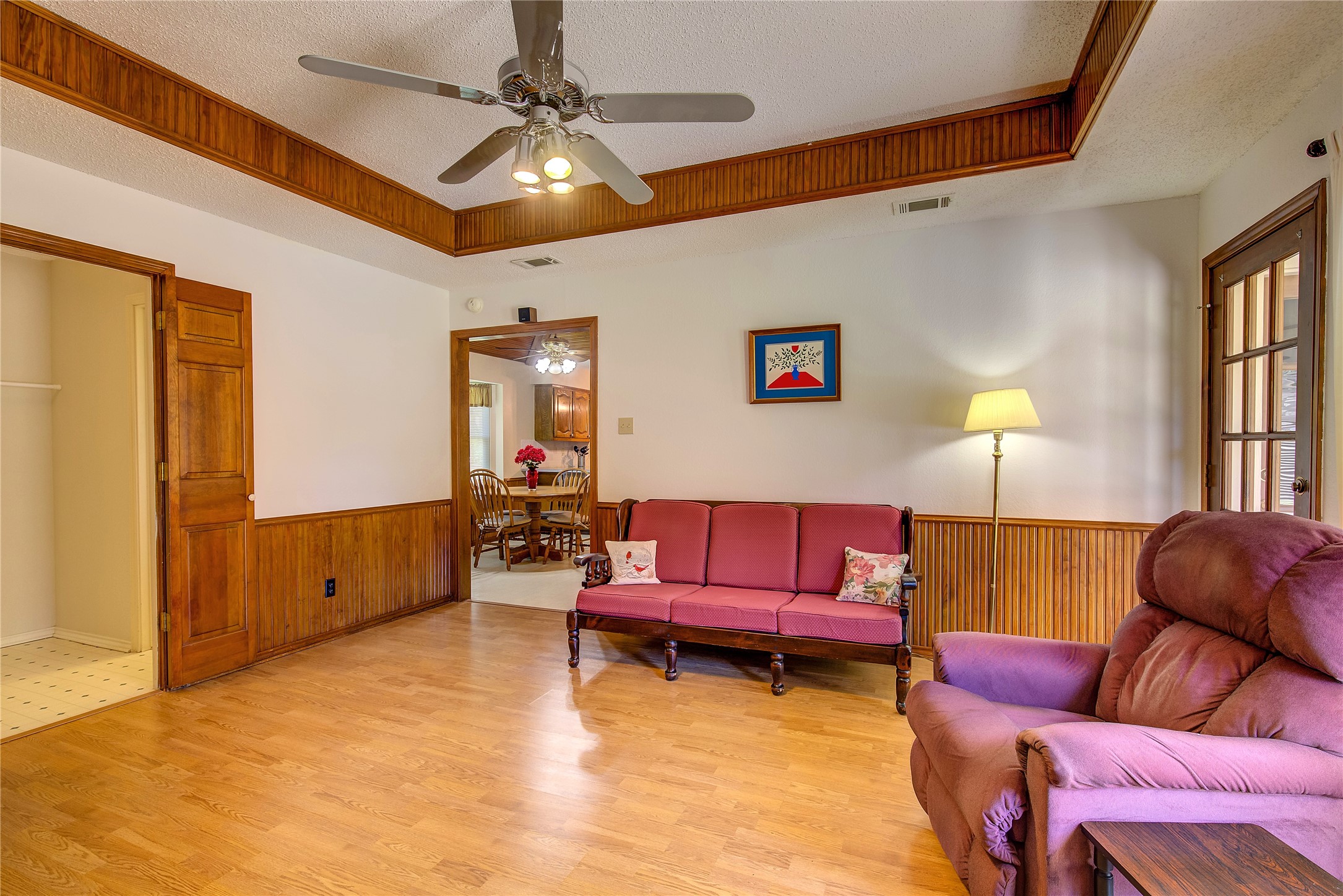 1406 Camelot Lane