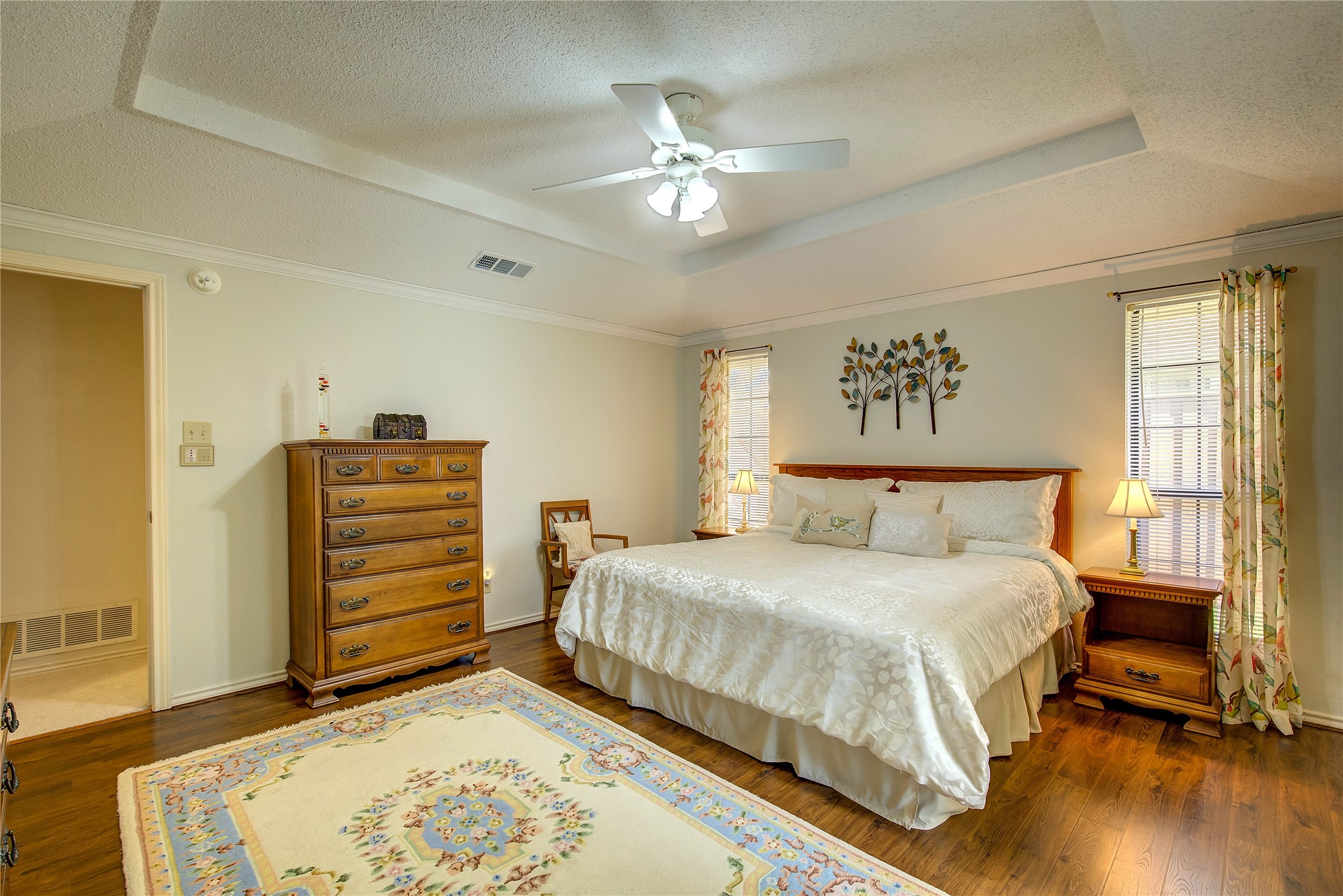 1406 Camelot Lane