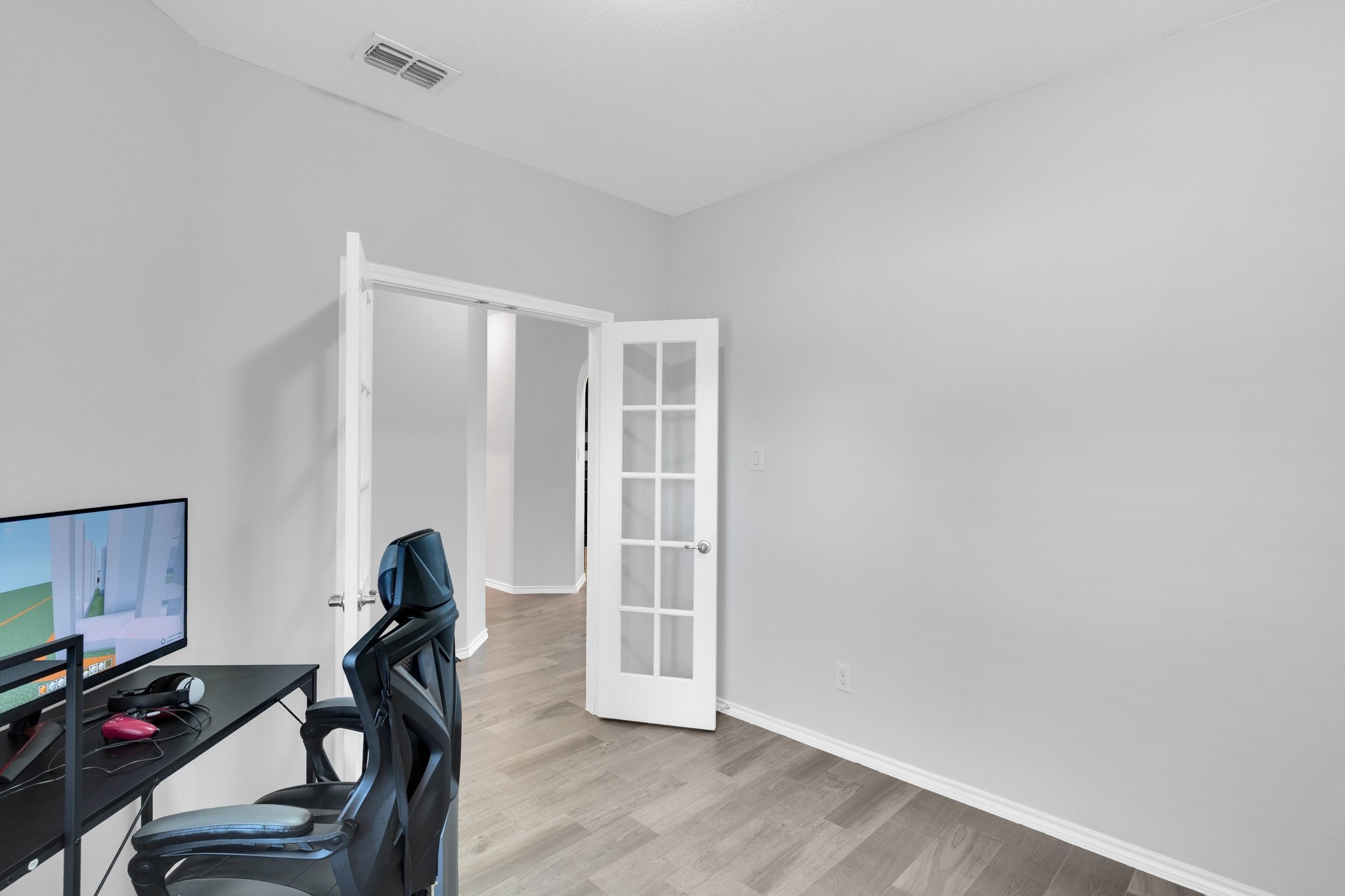 5232 Sugarcane Lane
