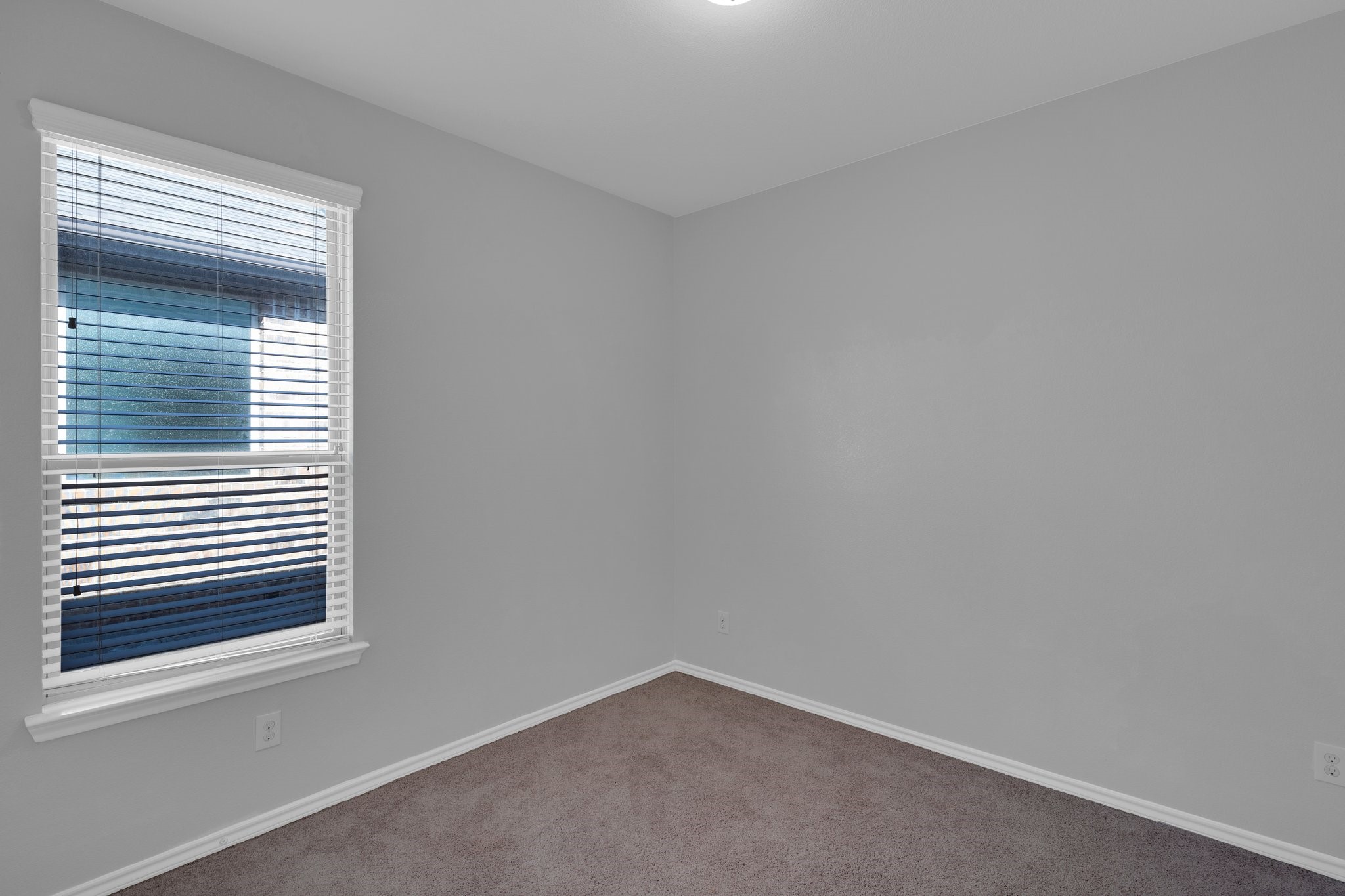 5232 Sugarcane Lane