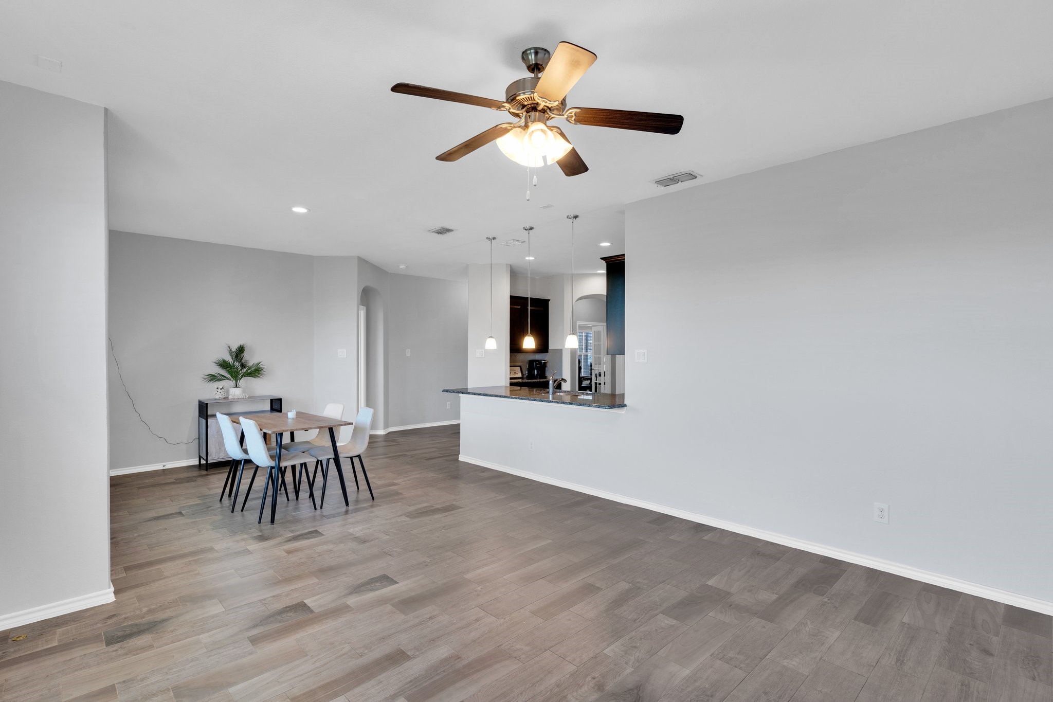 5232 Sugarcane Lane