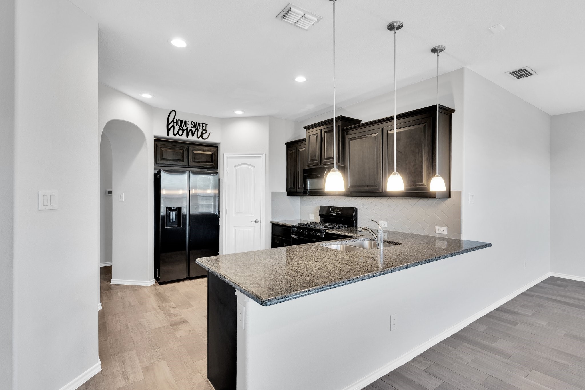 5232 Sugarcane Lane