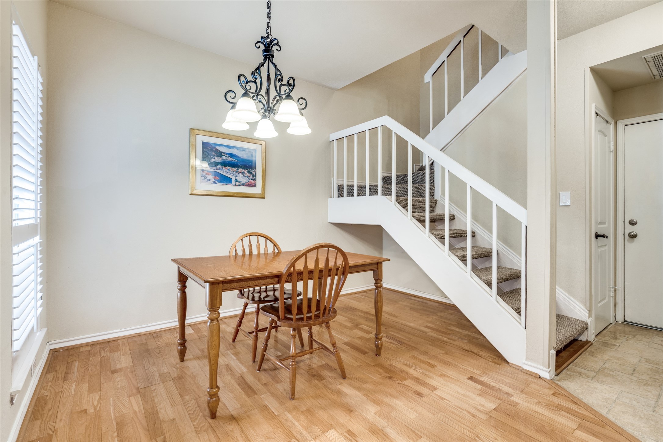 6220 Bentwood Trail 907