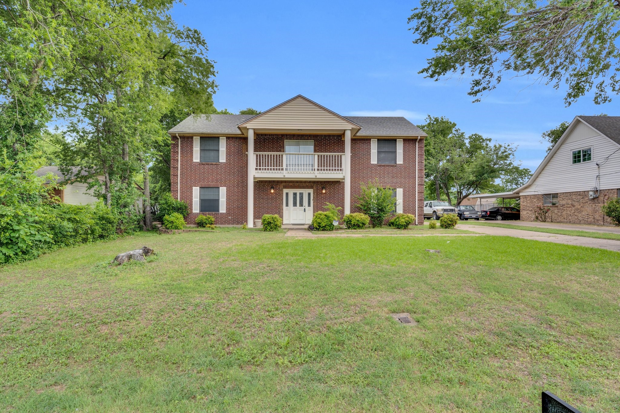 1211 Plateau Drive