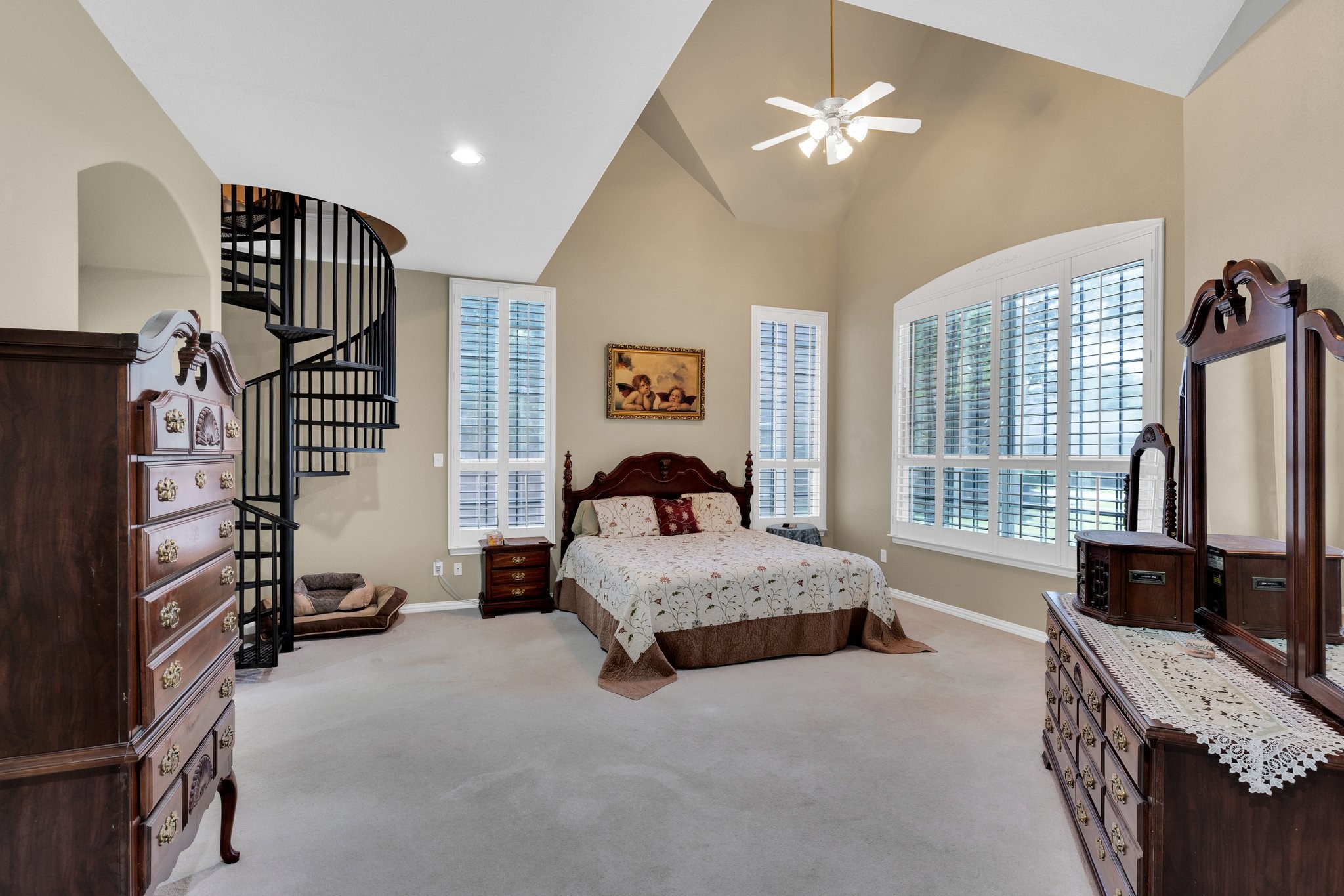 8 Calloway Court