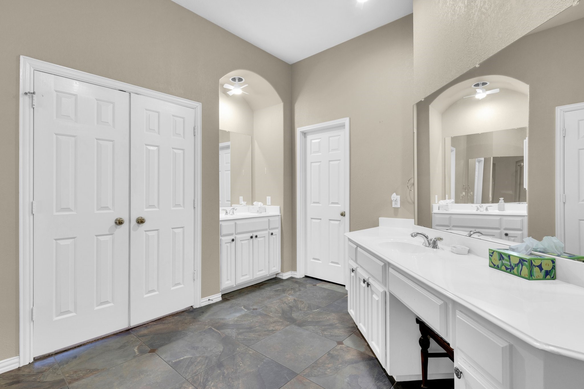 8 Calloway Court