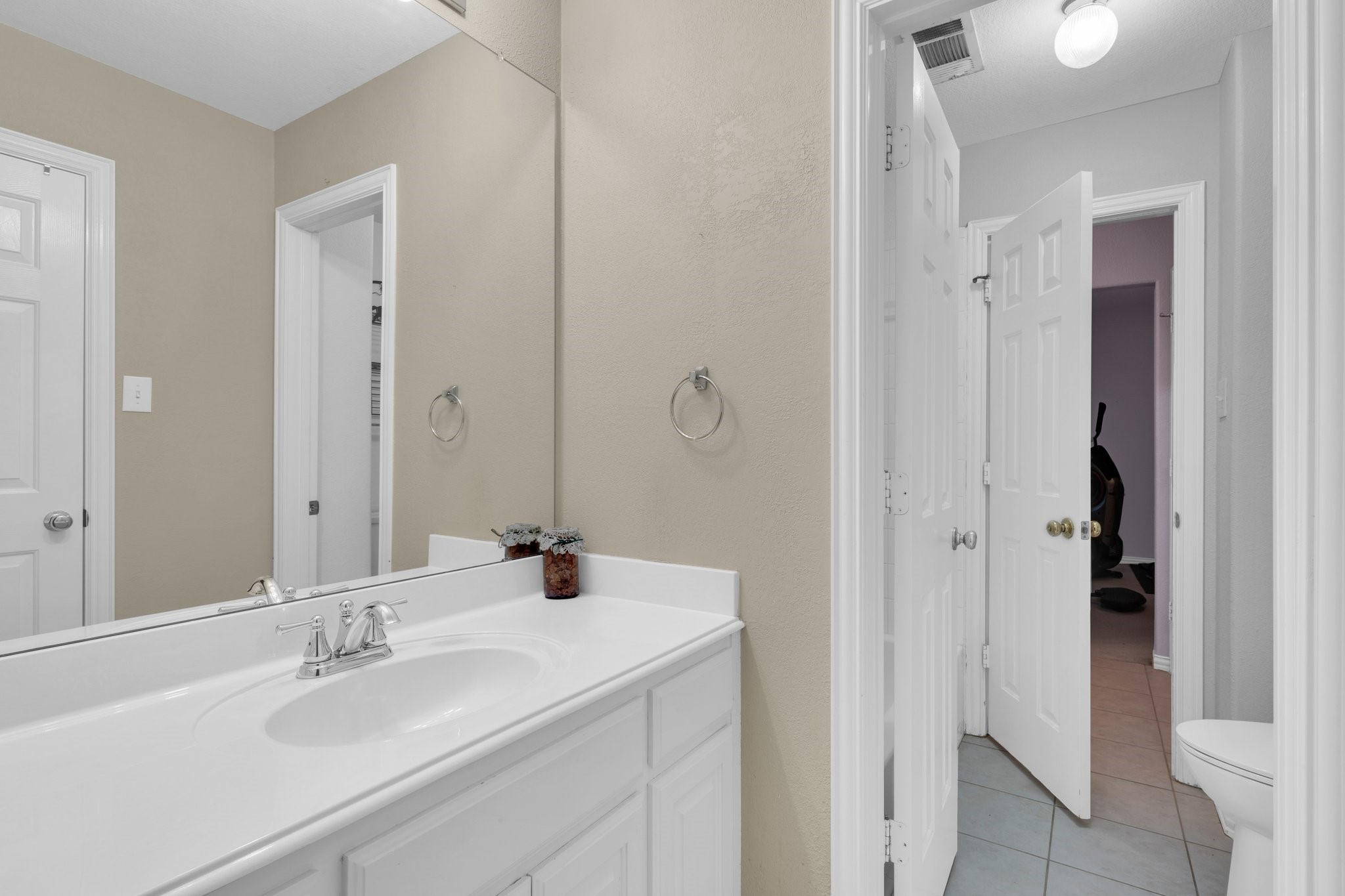 8 Calloway Court