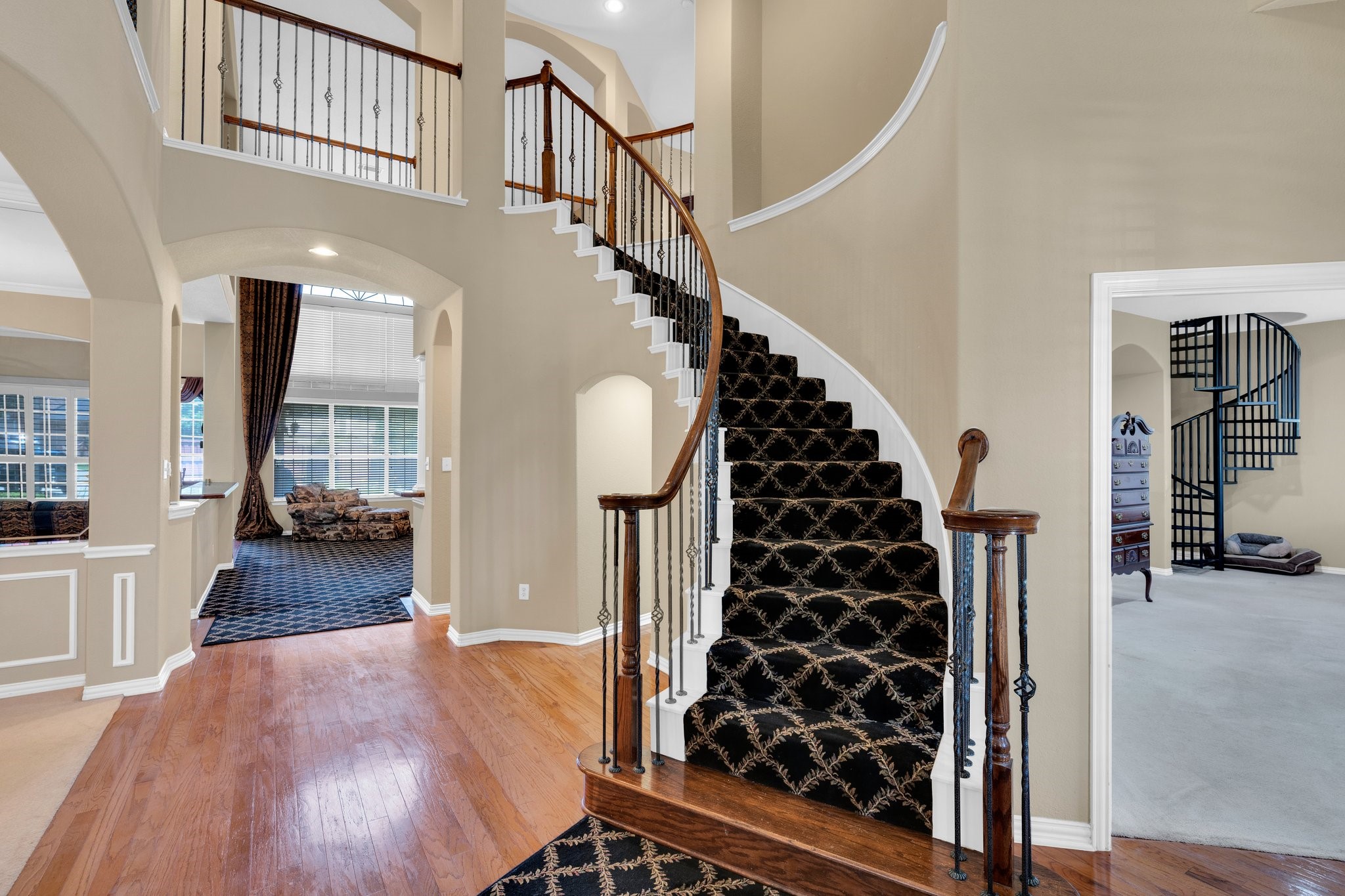 8 Calloway Court