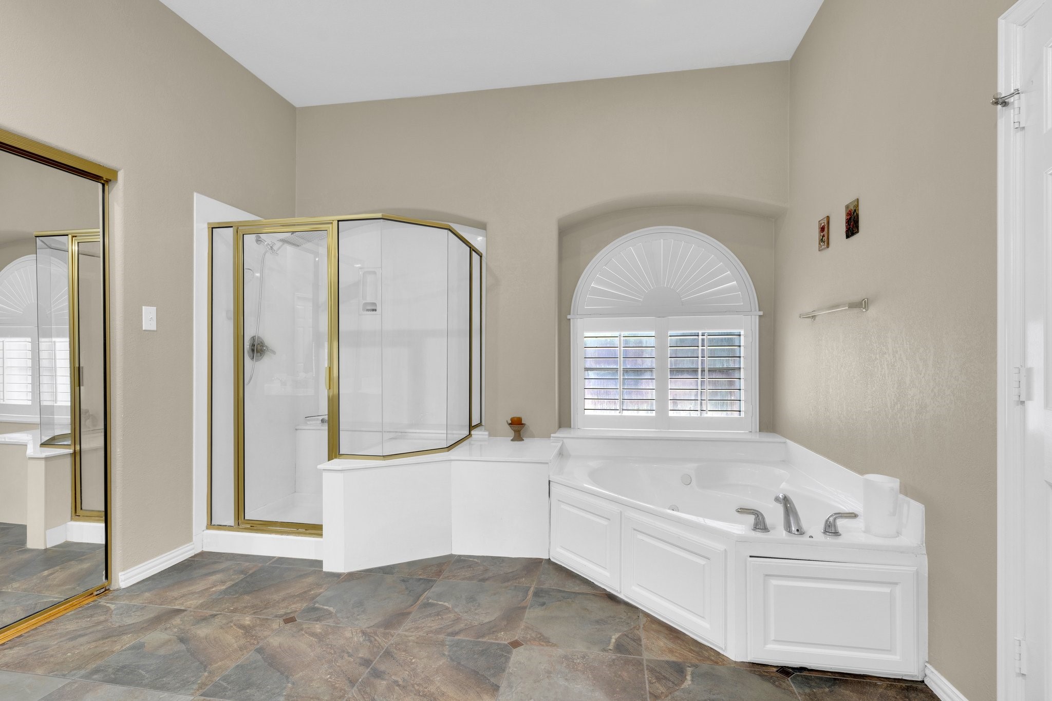 8 Calloway Court