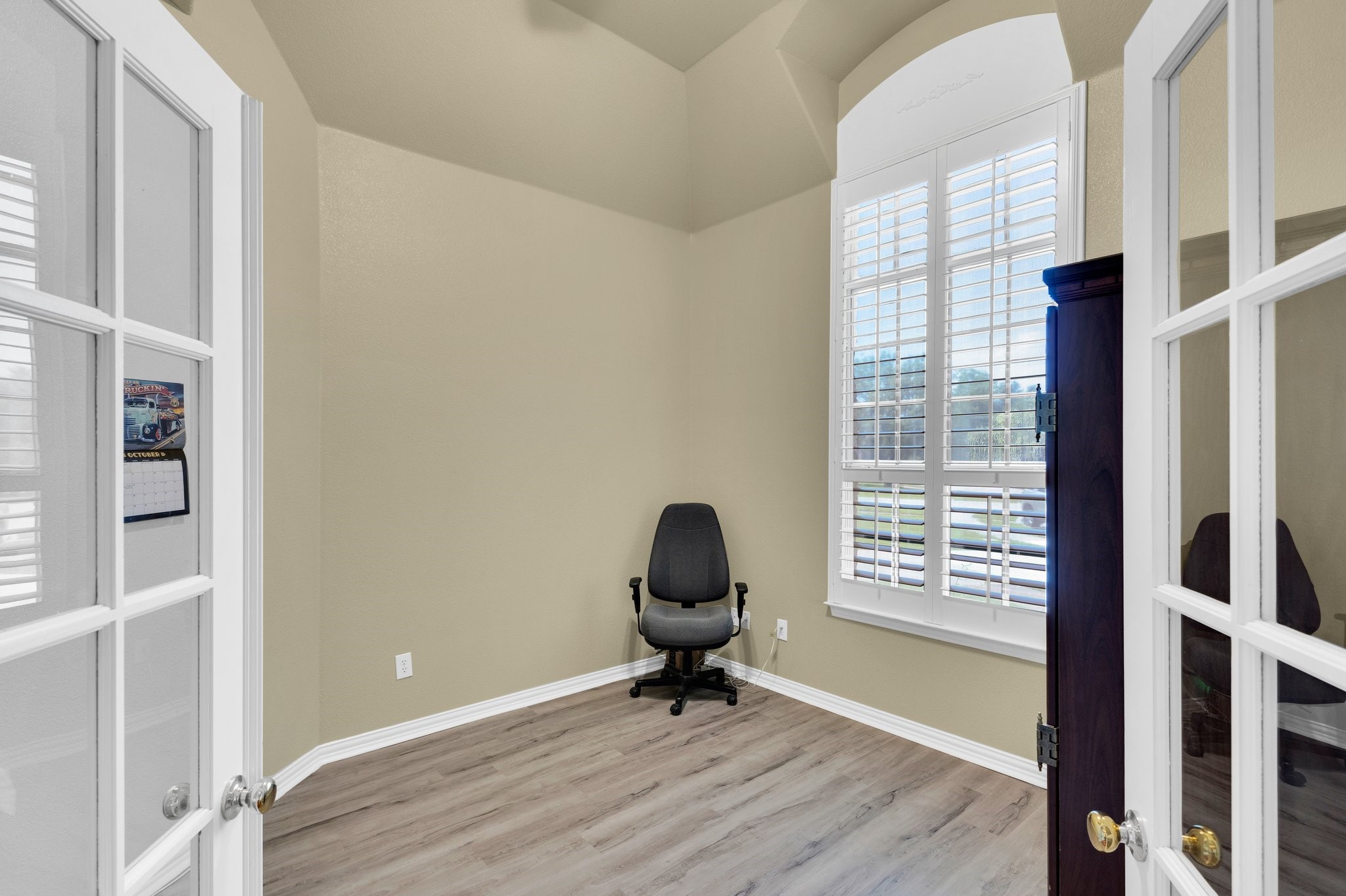 8 Calloway Court