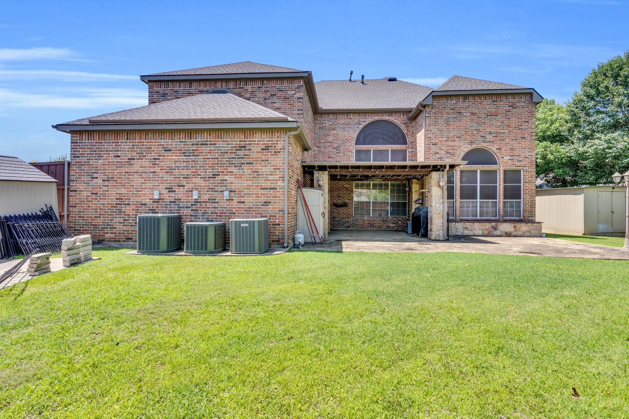 8 Calloway Court