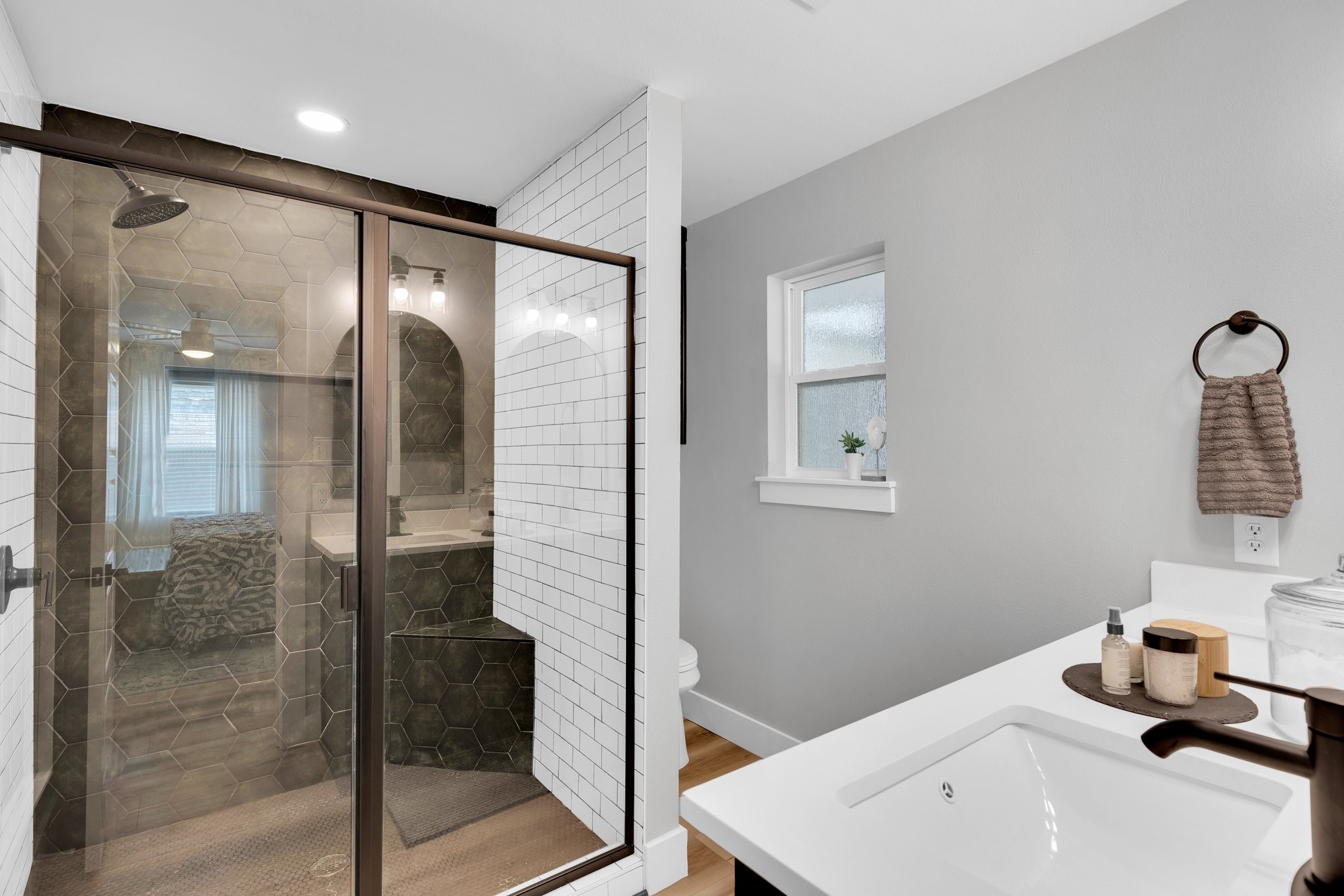 1614 Little Creek Drive