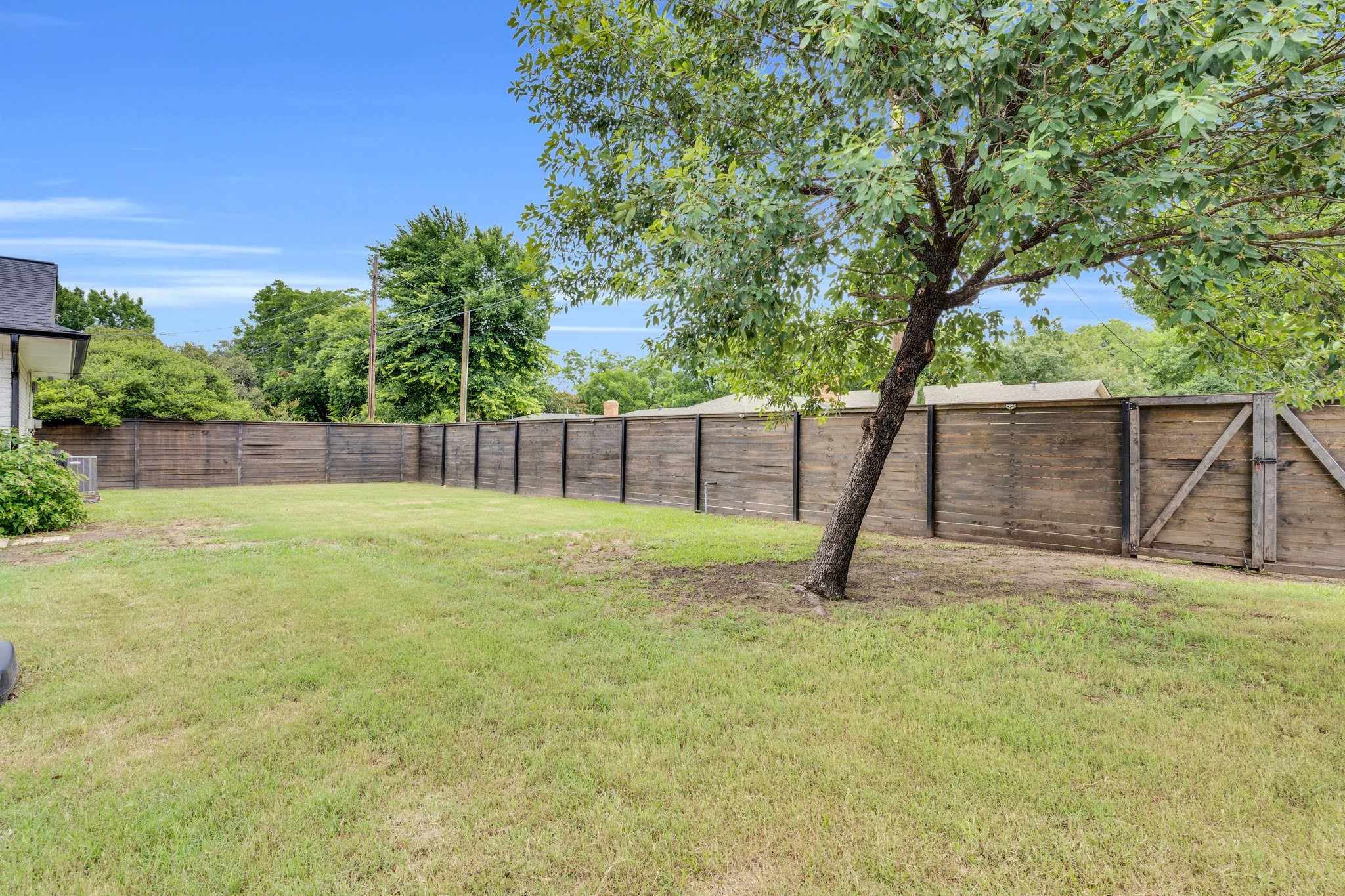 1614 Little Creek Drive