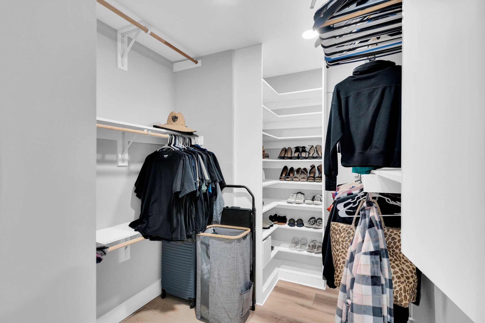 1614 Little Creek Drive