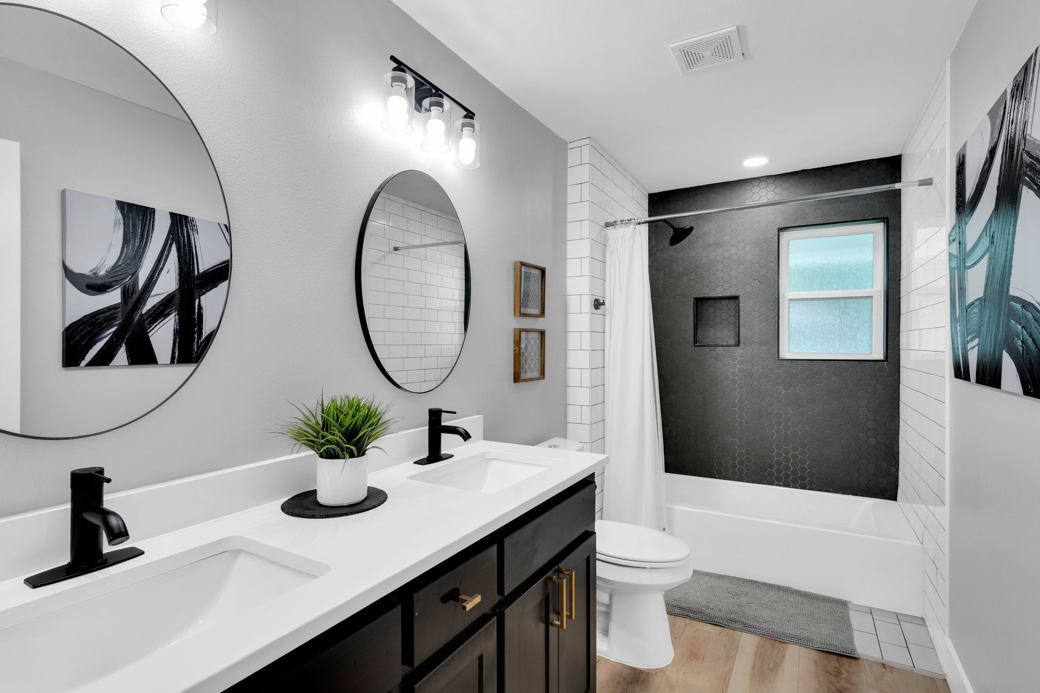 1614 Little Creek Drive