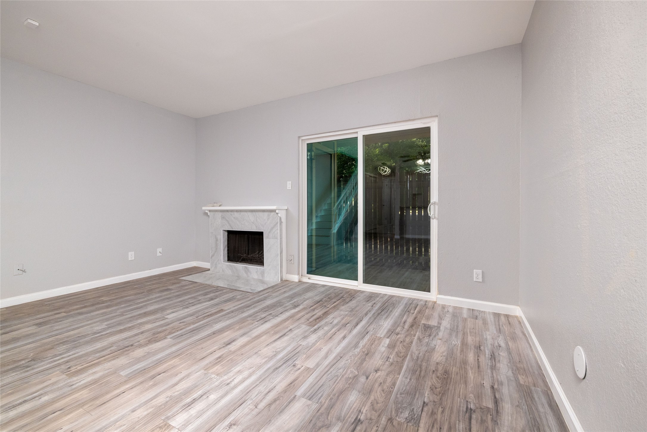 2100 Park Willow Lane D