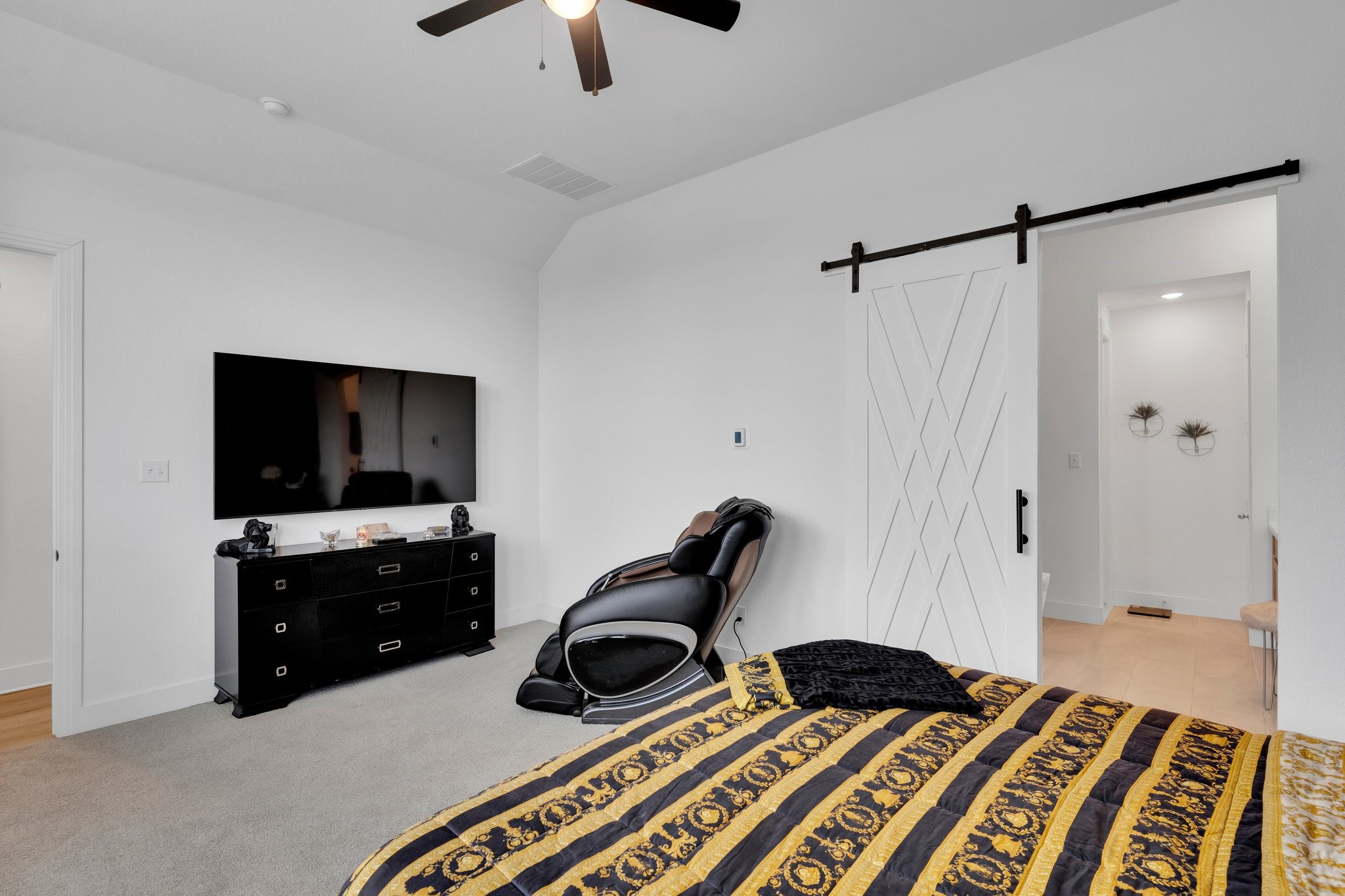 480 Arcane Street