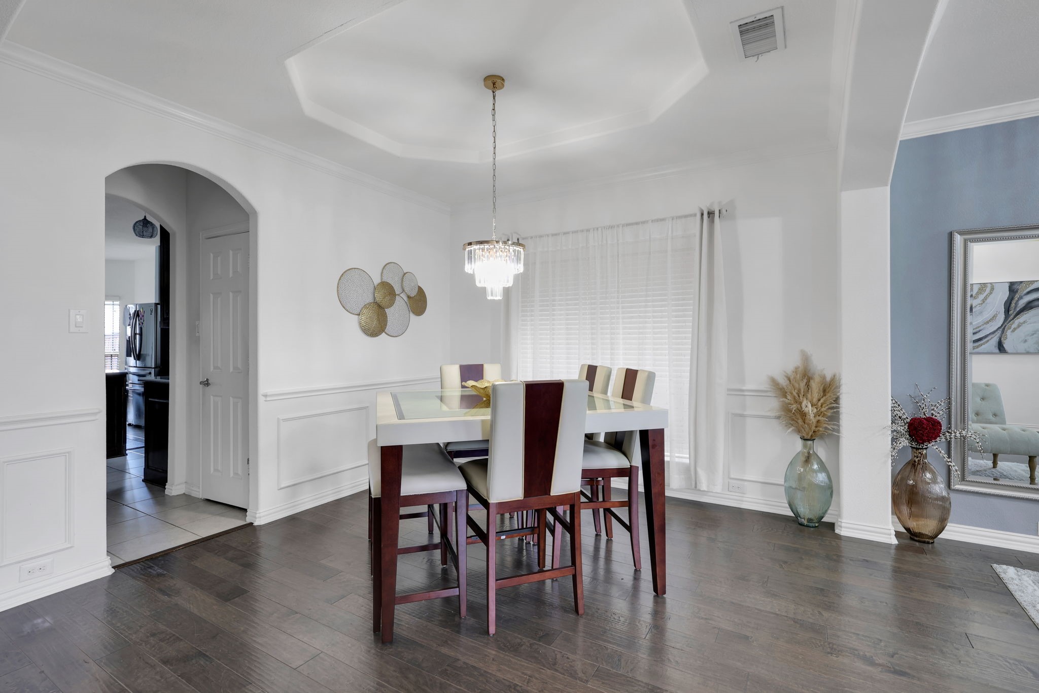 1607 Montelena Avenue