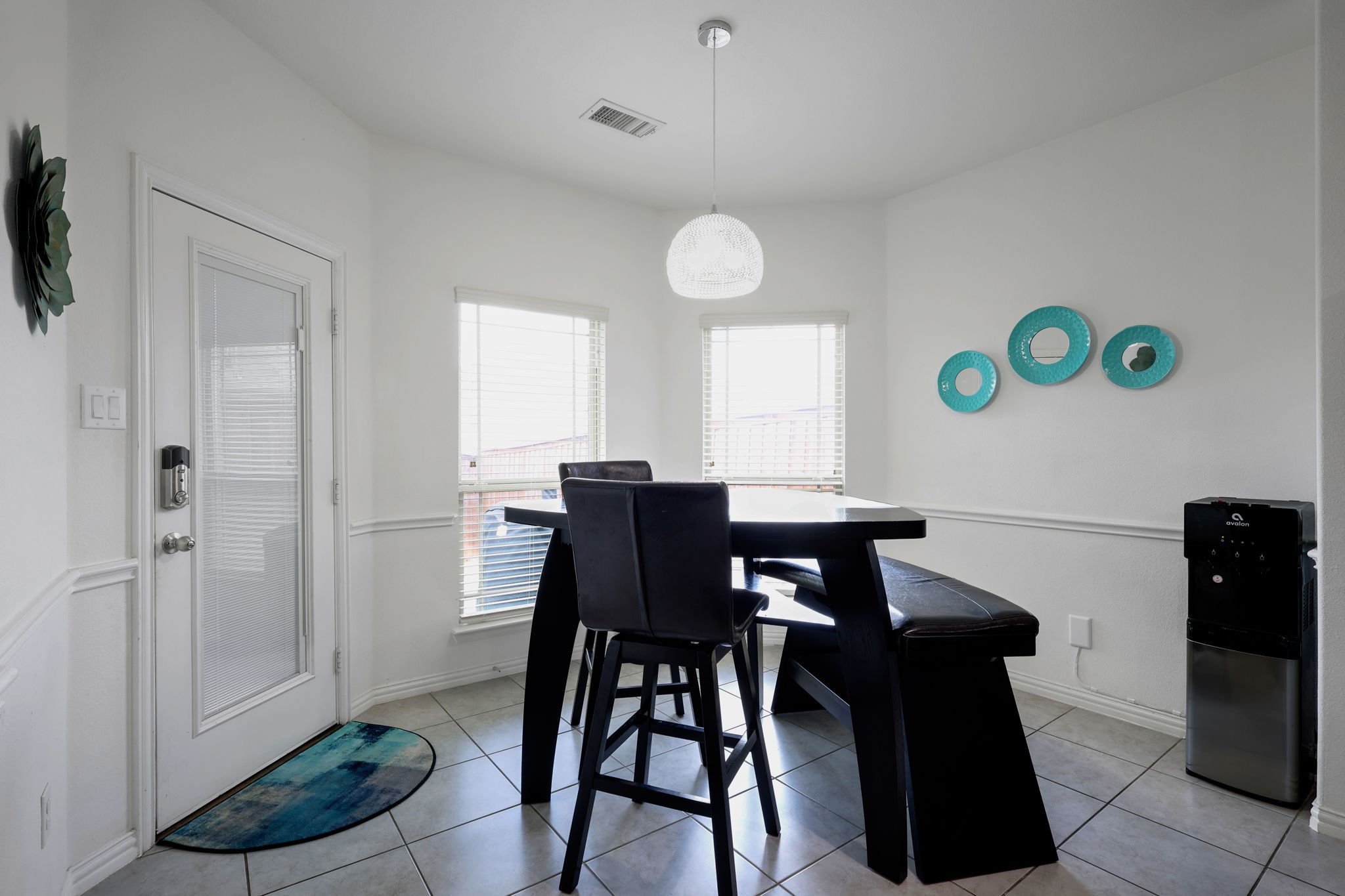 1607 Montelena Avenue