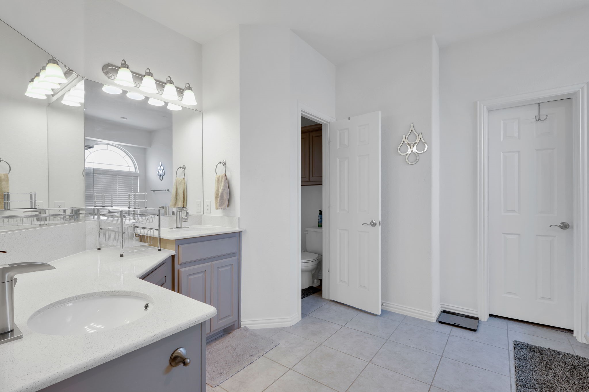 1607 Montelena Avenue